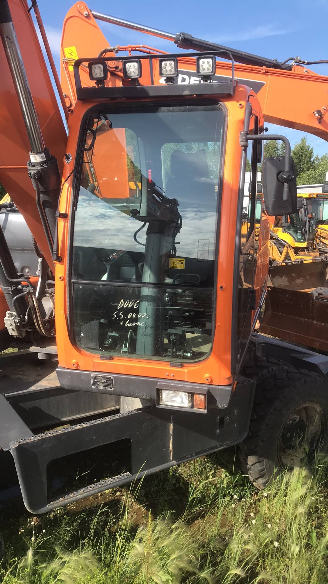 DOOSAN/DEVELON DX150W-7B, 2024 года в лизинг