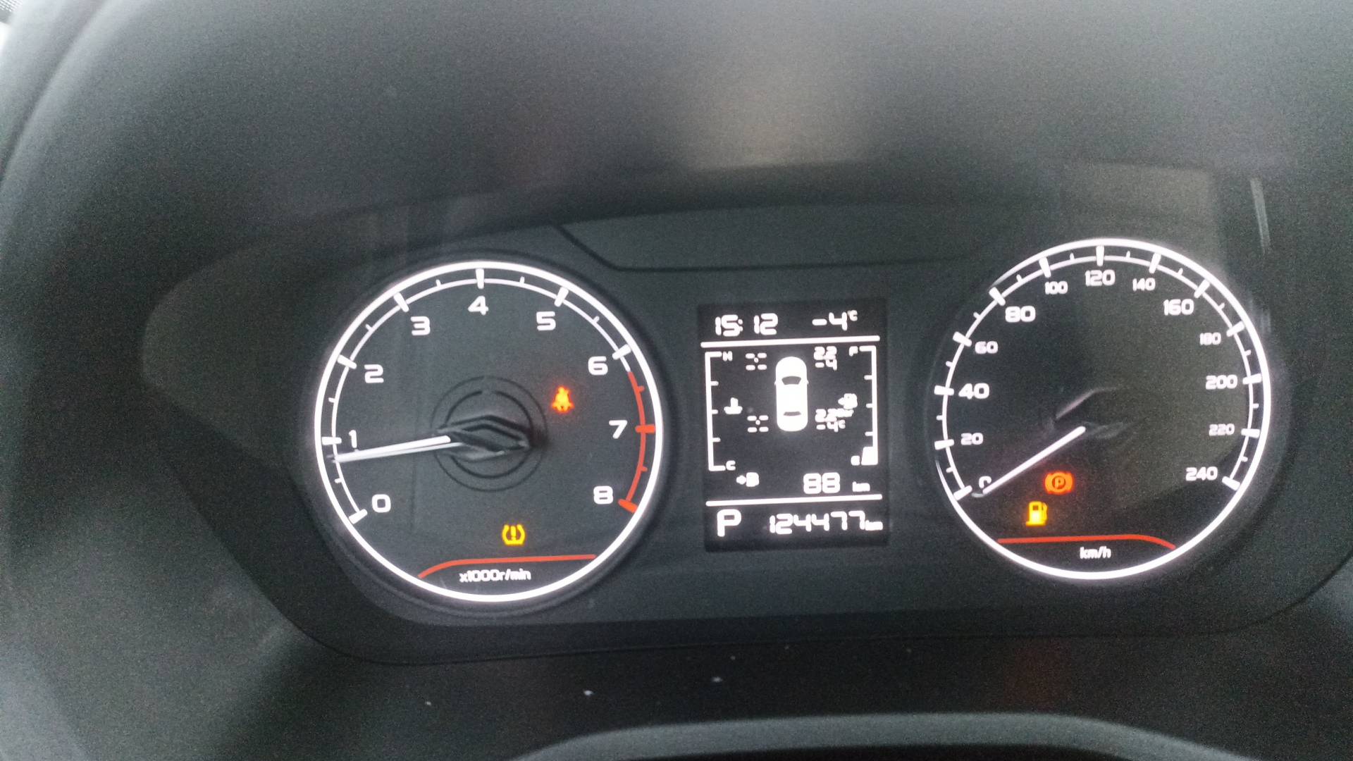 Geely Emgrand,  124 477 км, 2024 года в лизинг