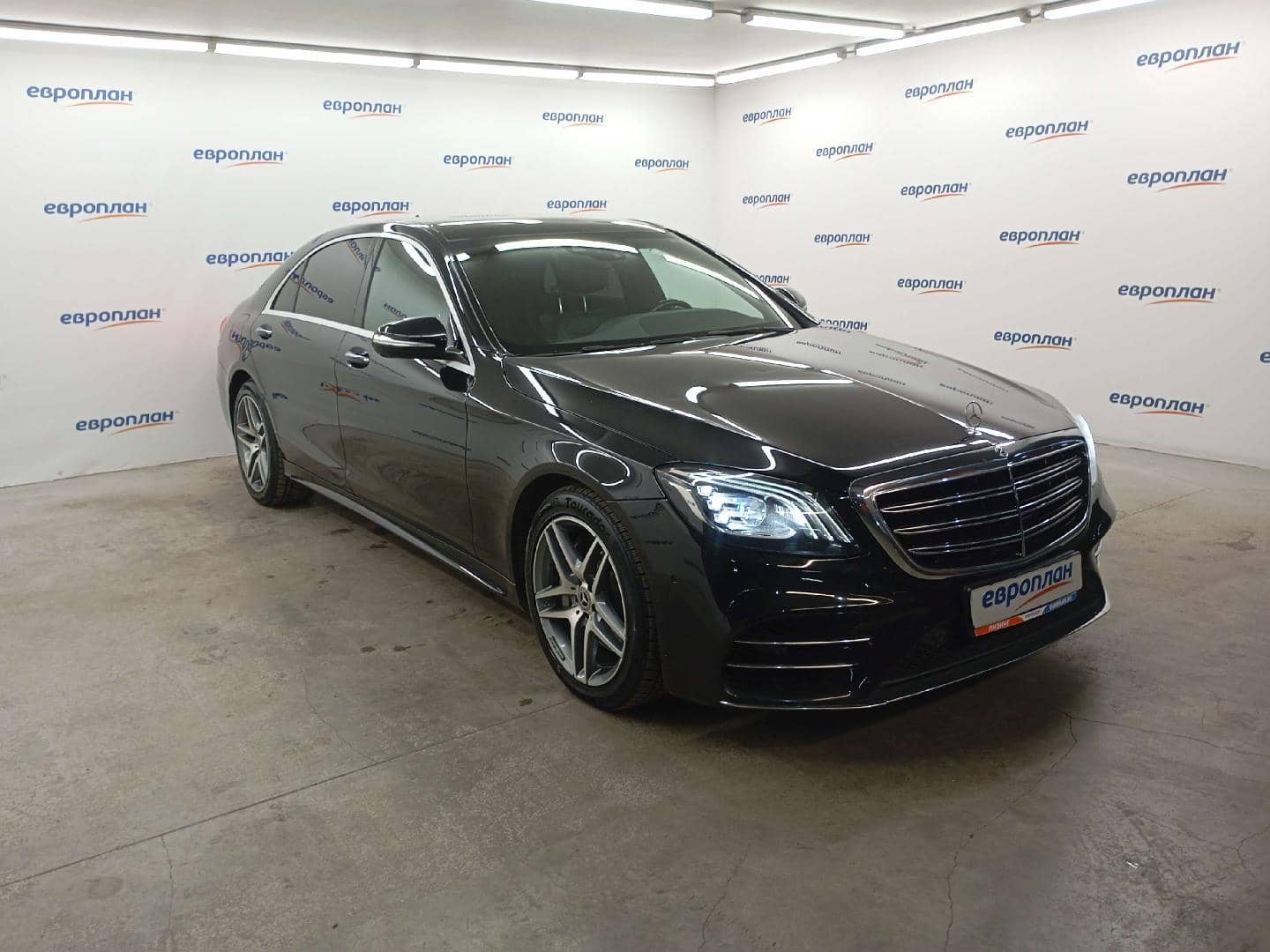 Mercedes-Benz S седан,  190 643 км, 2018 года в лизинг
