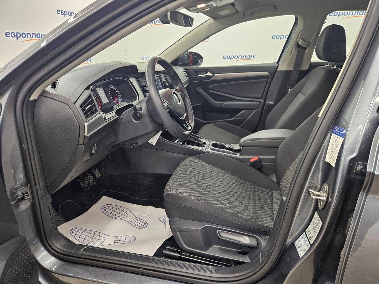 Volkswagen Jetta,  123 248 км, 2020 года в лизинг