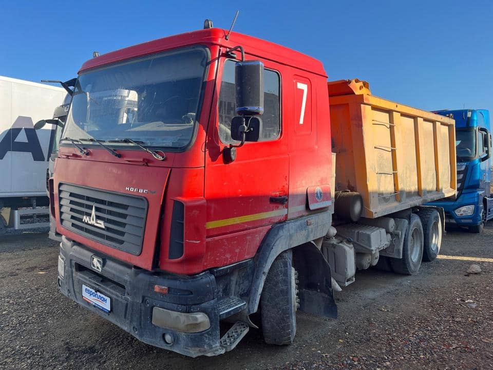 МАЗ 650126-8584-000