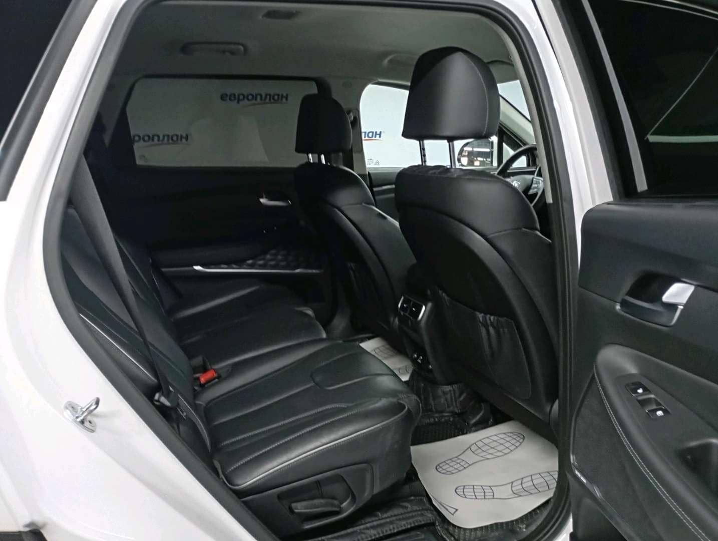 Hyundai Santa Fe,  76 653 км, 2022 года в лизинг