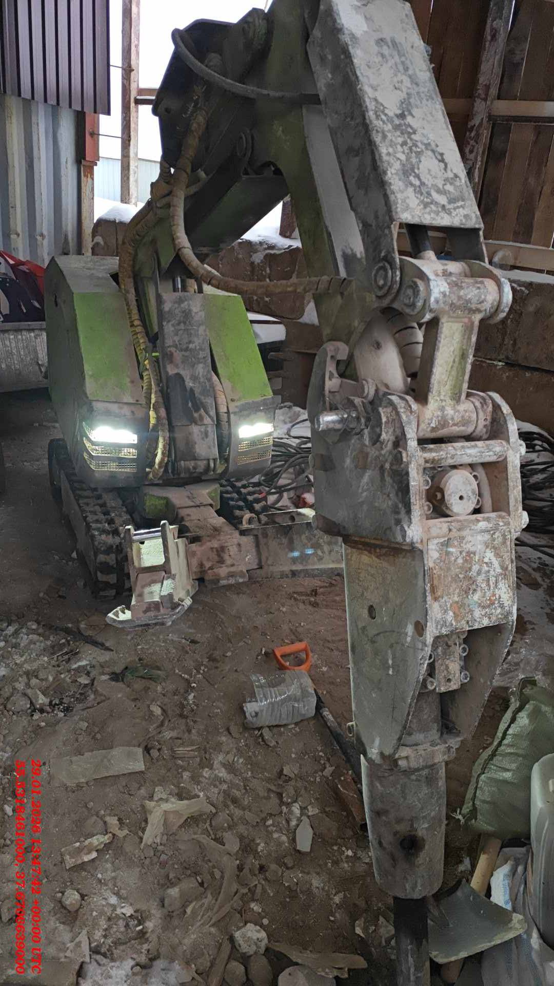 Роботехникс BETONOLOM 2000 дистанционно управляемый демонтажный робот