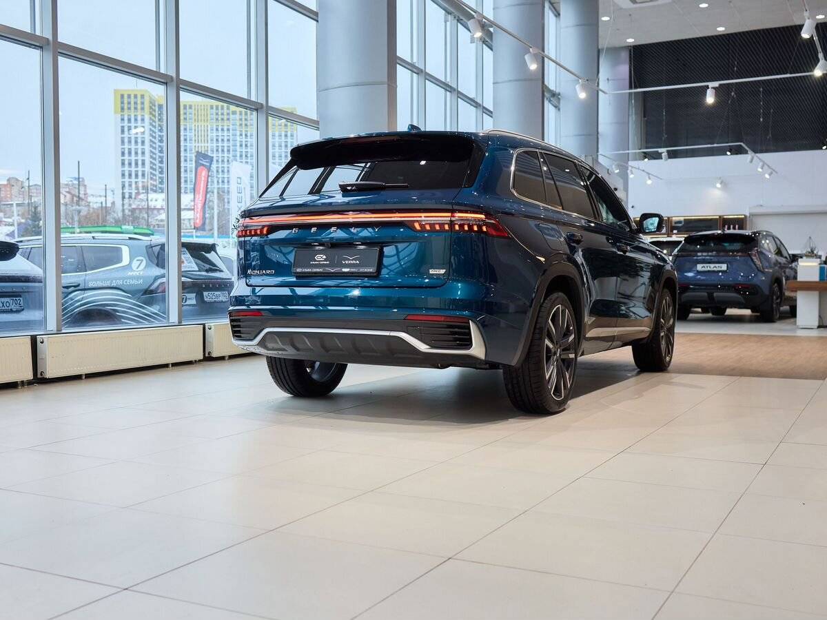 Geely Monjaro Exclusive 2.0T (238 hp) 8AT 4WD