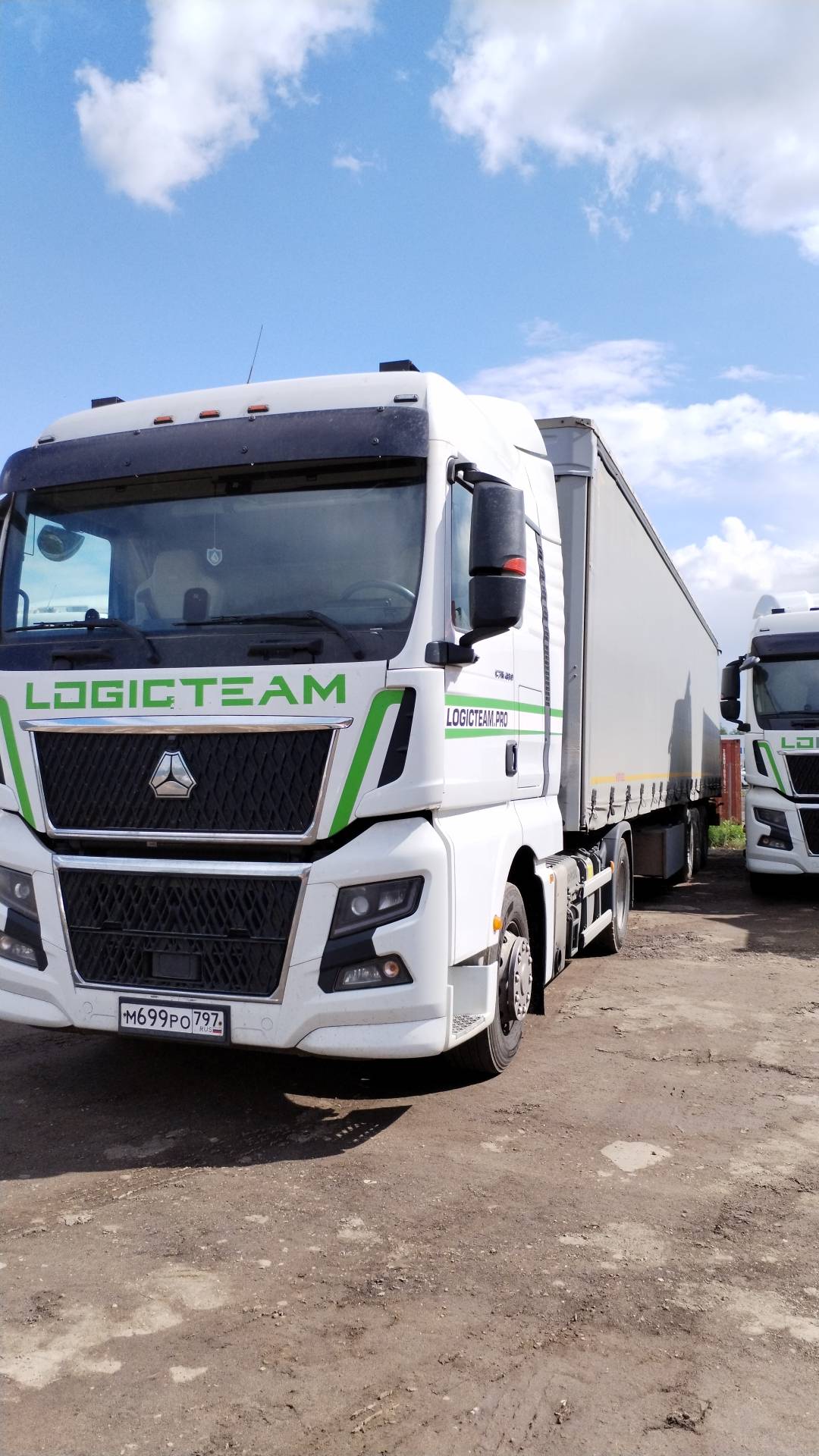 Sitrak C7H MAX ZZ4186V391HE,  163 598 км, 2023 года в лизинг