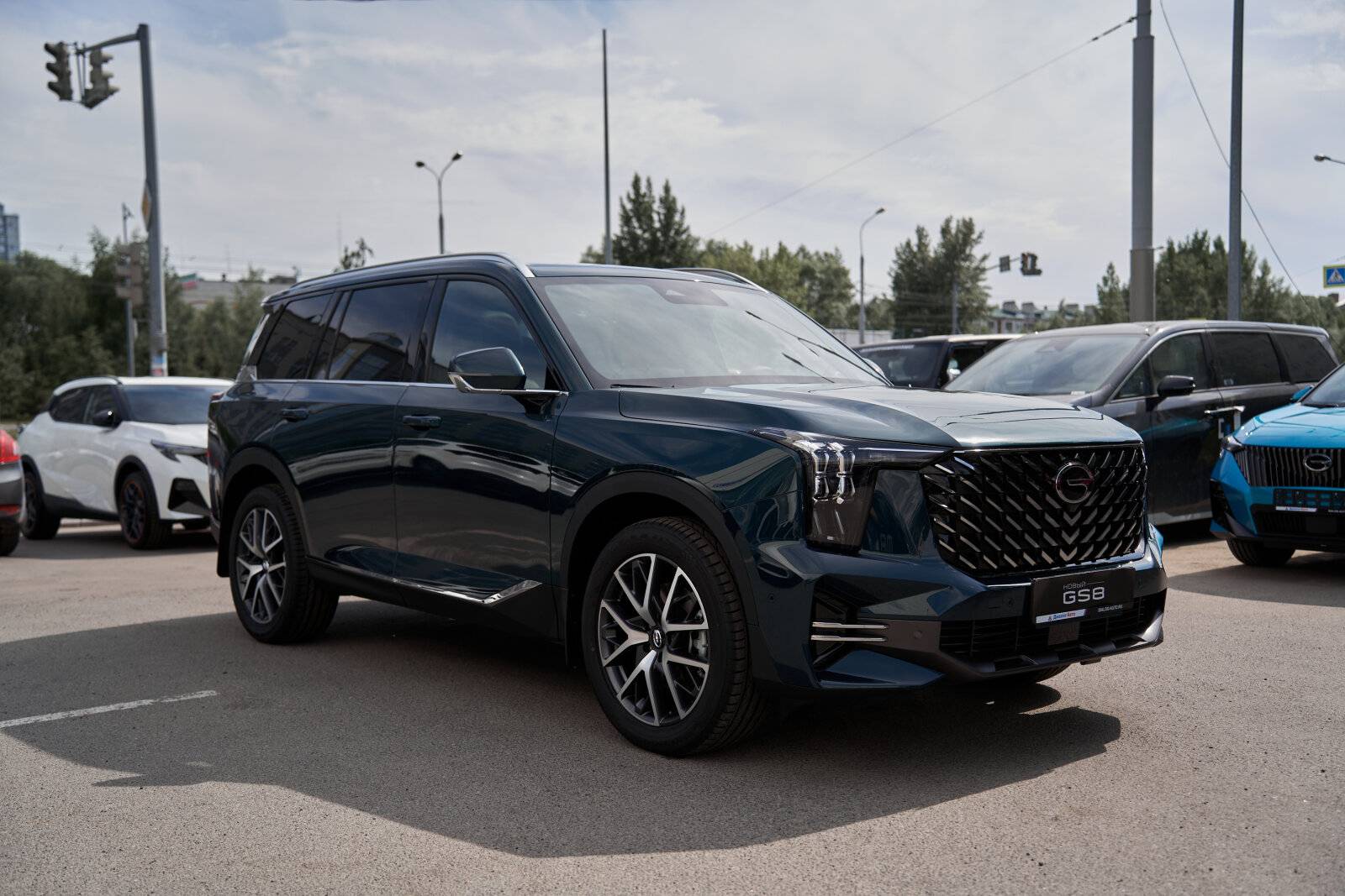 GAC GS8 GX Premium 2.0 8AT 4WD