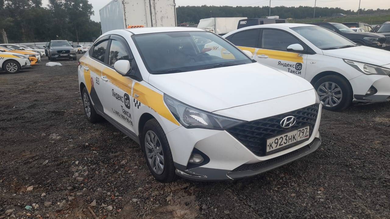 Hyundai Solaris,  114 522 км, 2021 года в лизинг