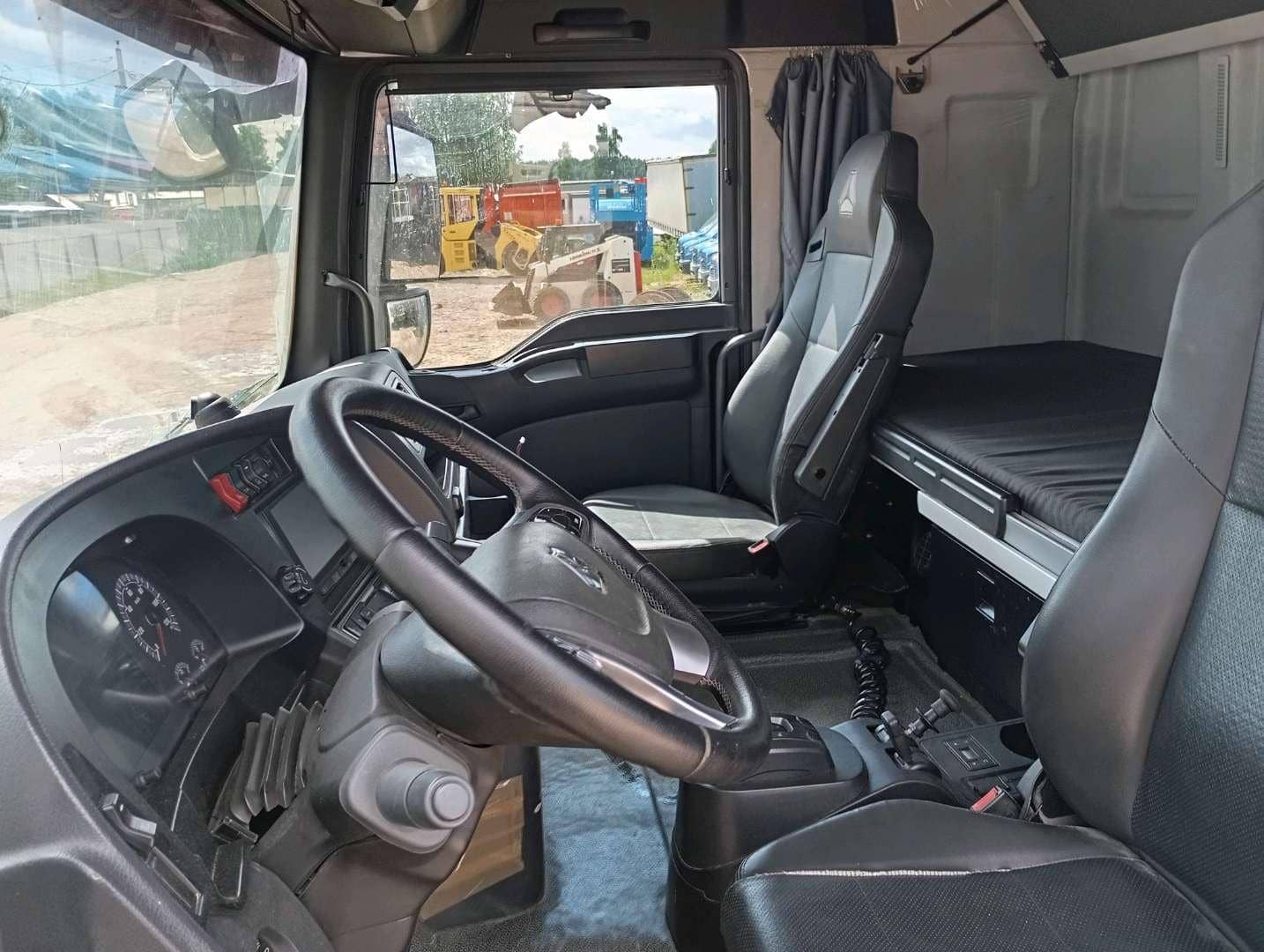 Sitrak C7H MAX ZZ4186V391HE,  577 344 км, 2023 года в лизинг