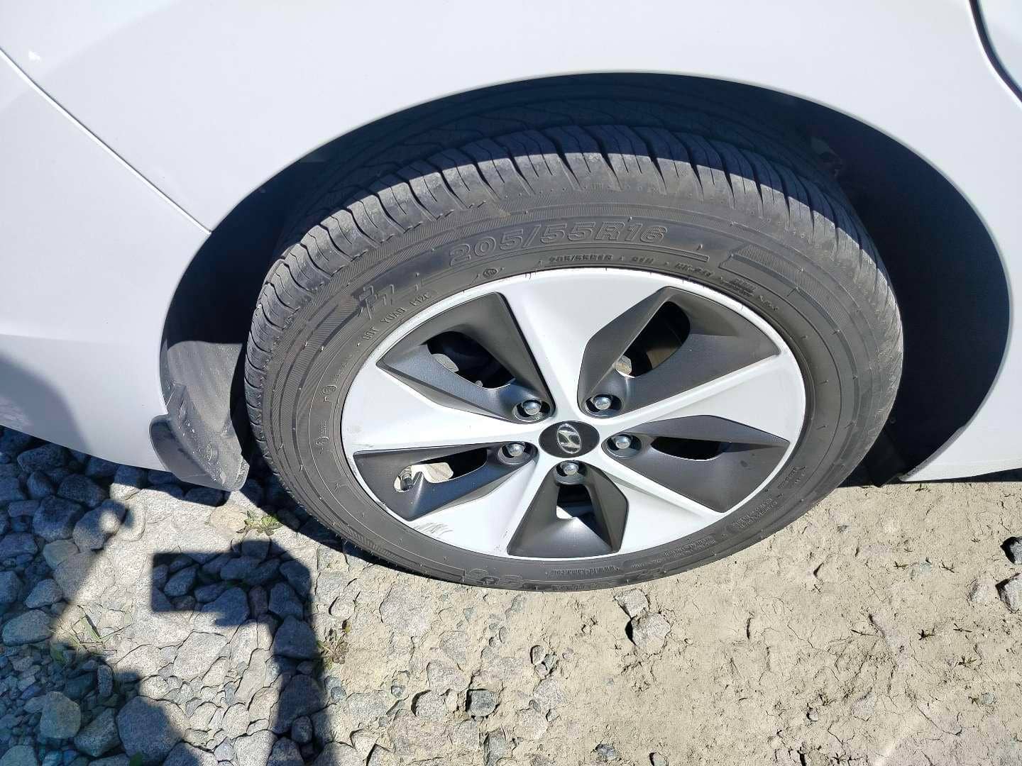 Hyundai Elantra,  119 613 км, 2020 года в лизинг