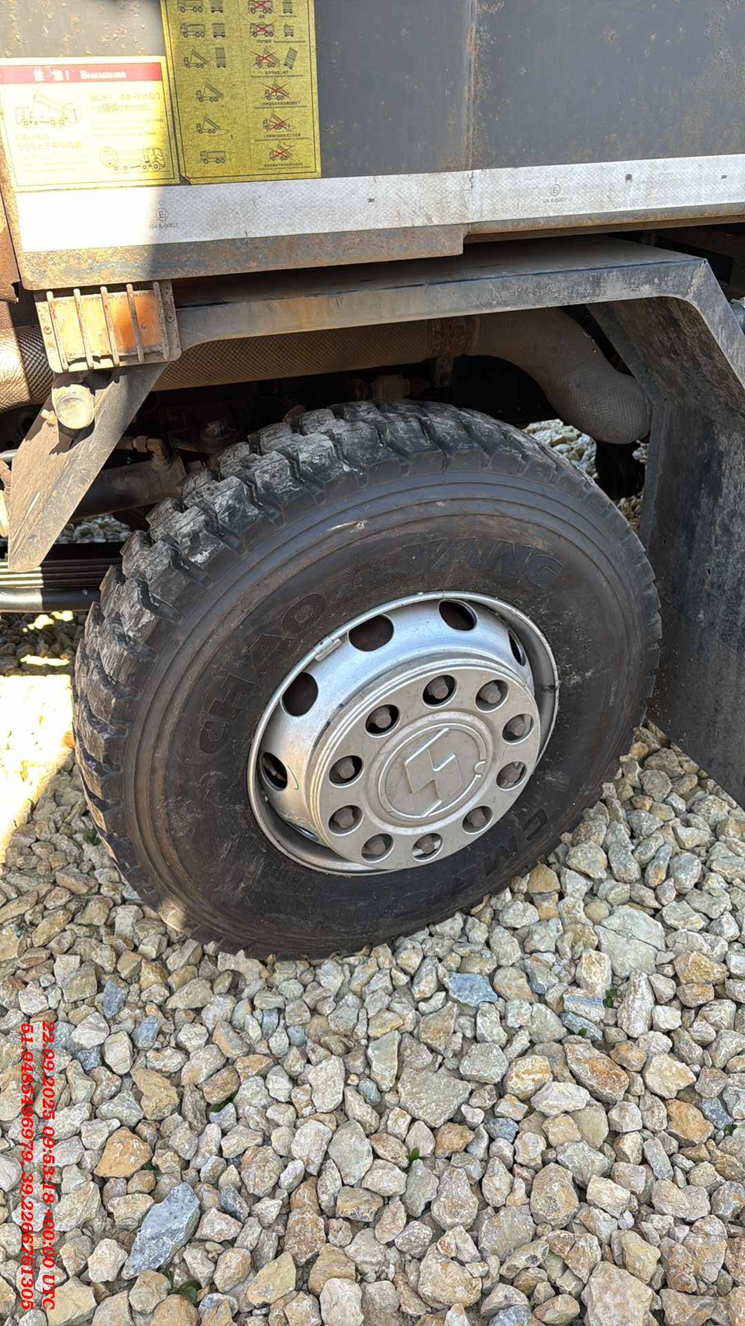 Shacman SX33186T366,  300 000 км, 2022 года в лизинг