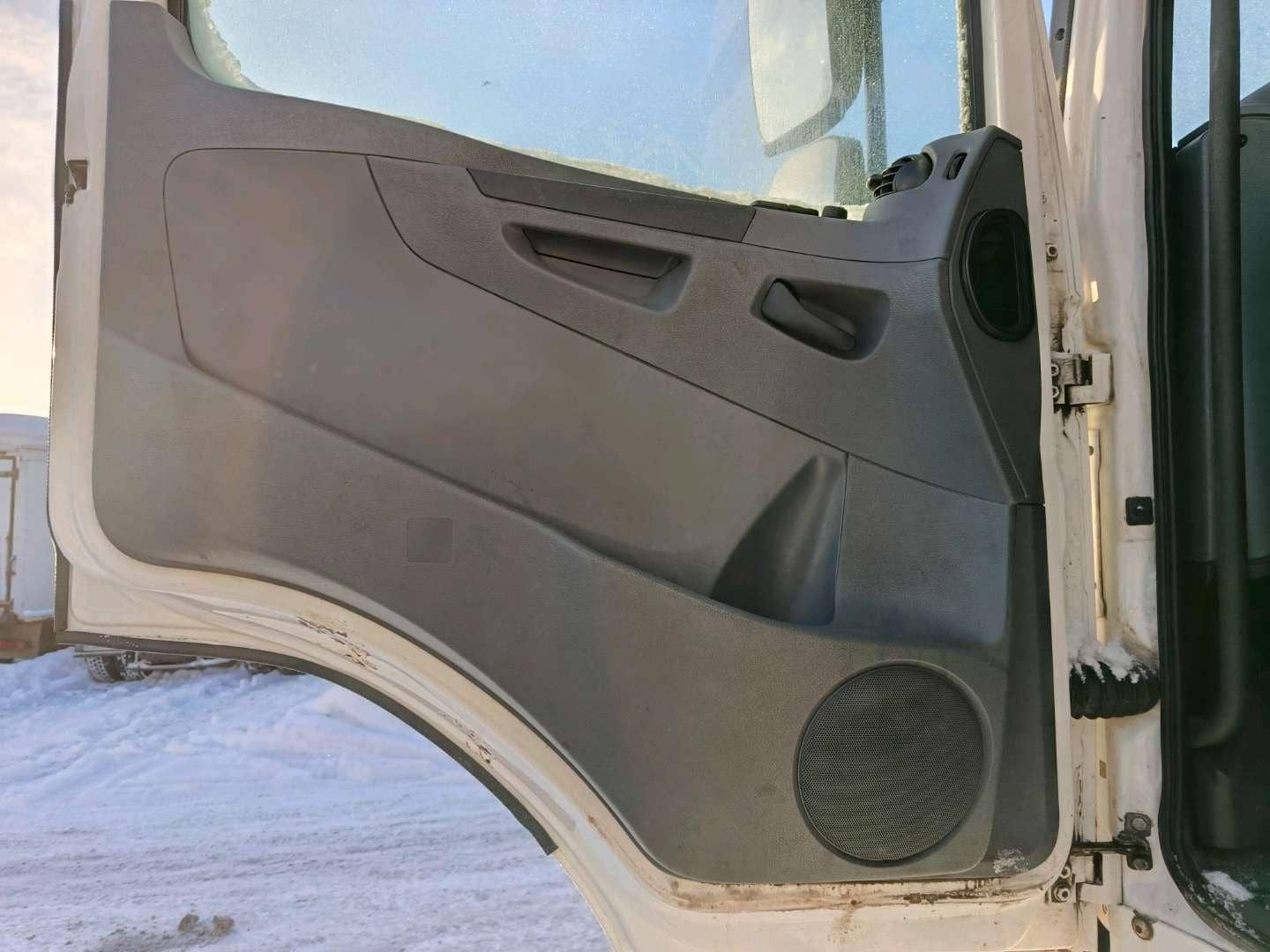 КАМАЗ 5490-S5 (M1840),  593 127 км, 2020 года в лизинг