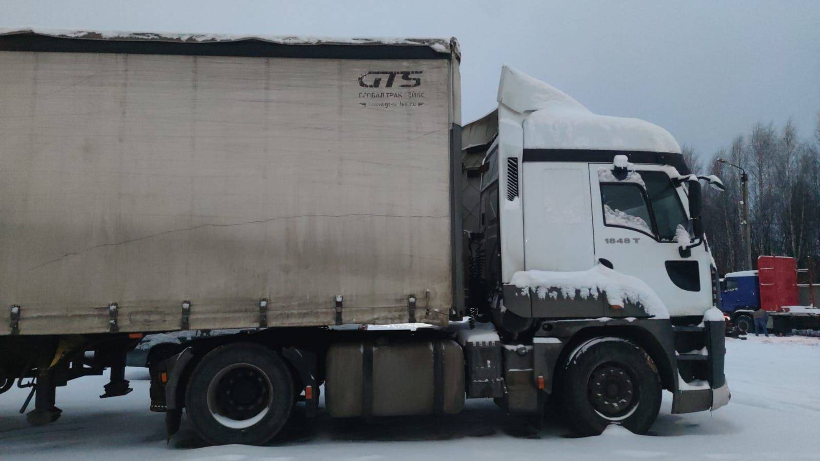 Ford CARGO 1848Т 4x2 Лот 000007609