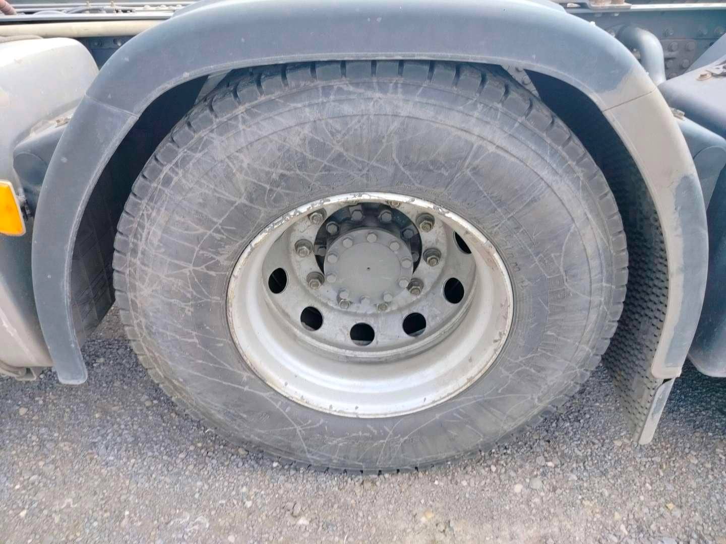 Sitrak С7Н MAX 6×4 ZZ4256V364HE,  138 404 км, 2023 года в лизинг