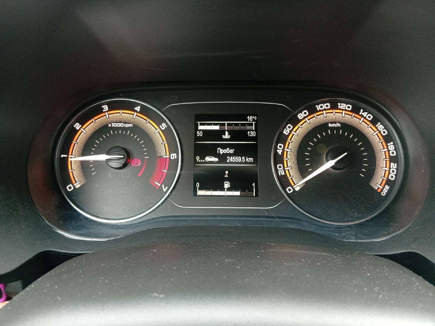 Lada Vesta универсал Кросс,  24 559 км, 2024 года в лизинг