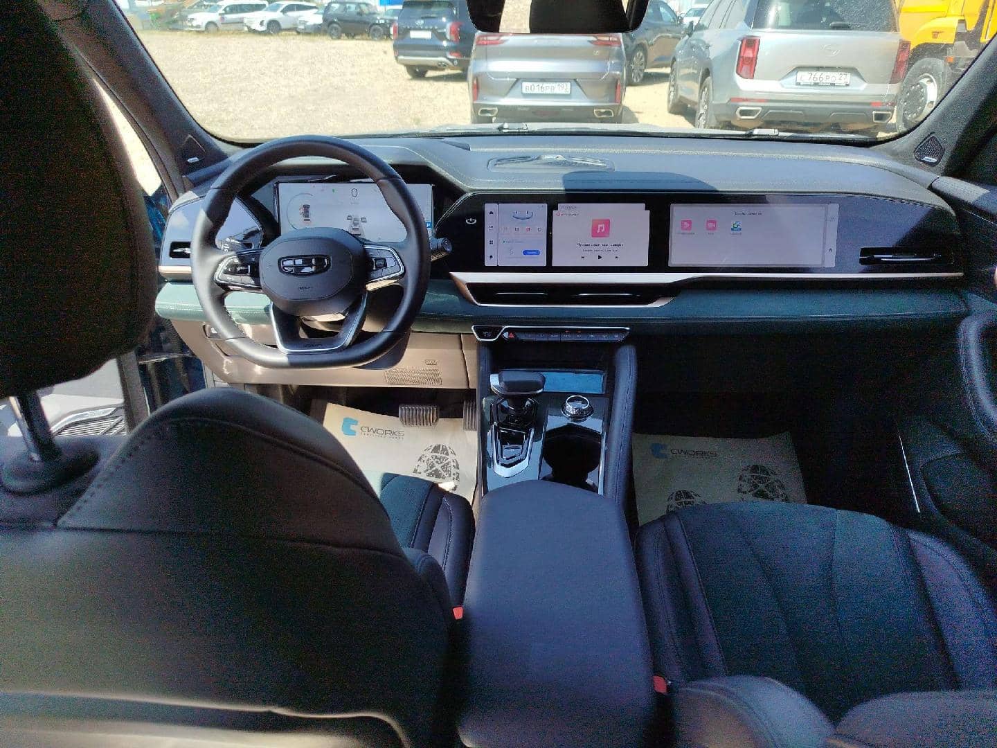Geely Monjaro,  33 156 км, 2024 года в лизинг