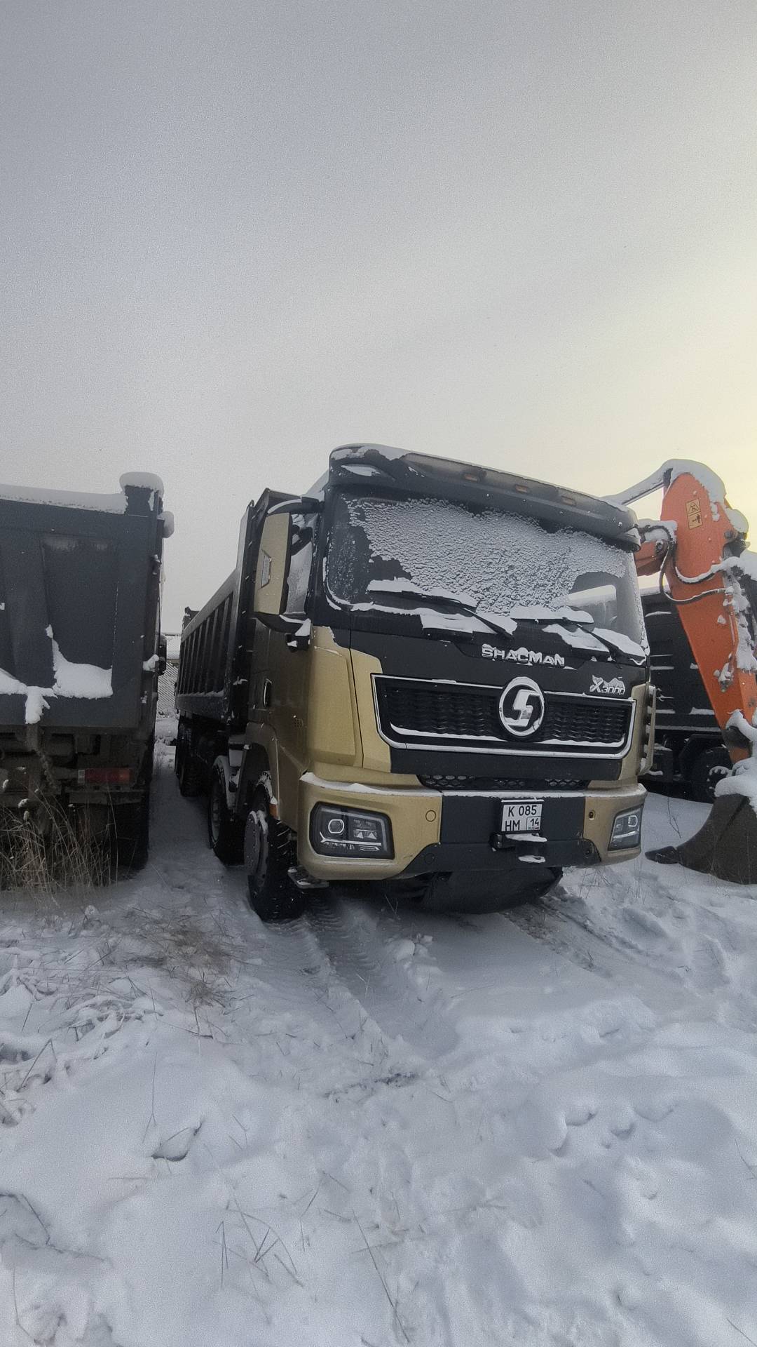 Shacman SX331863366,  117 098 км, 2023 года в лизинг