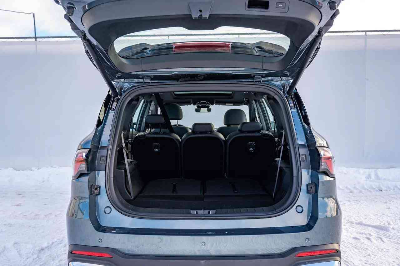 Geely Okavango Flagship 2.0T 7DCT 2WD