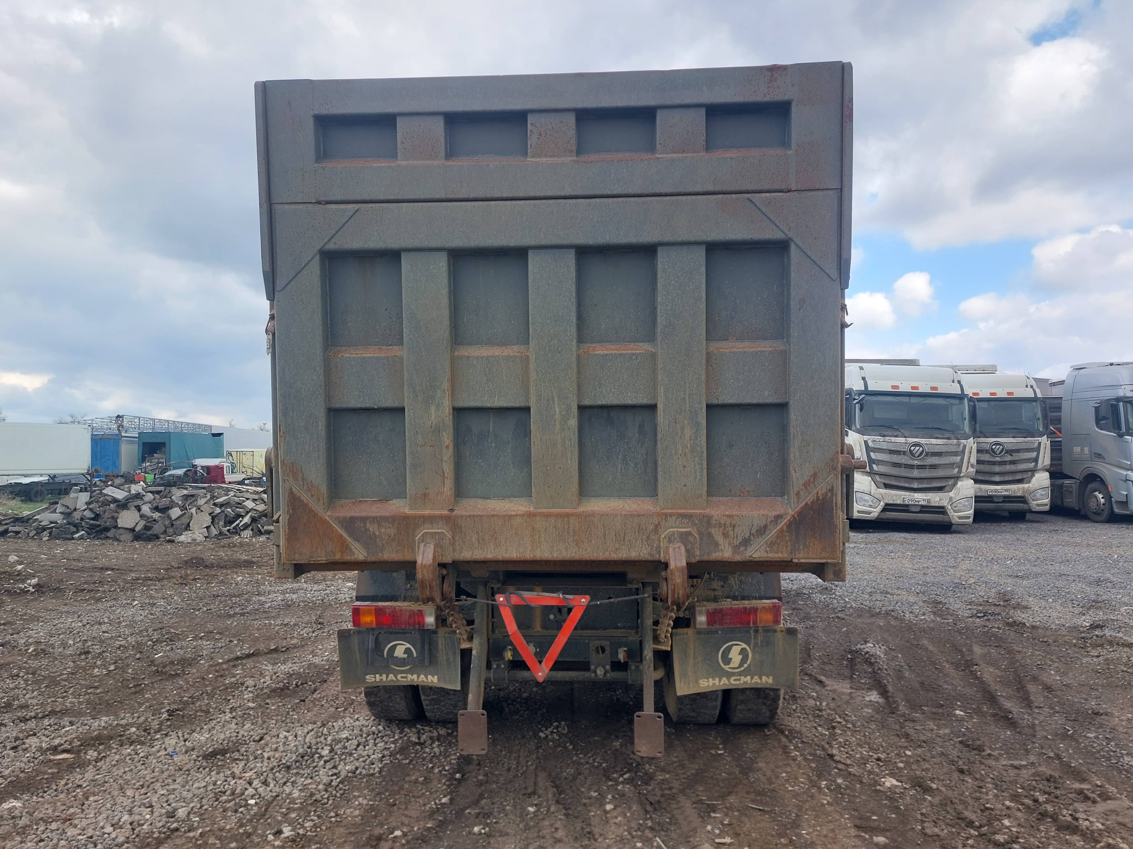 Shacman SX32556T384C Лот 000007571