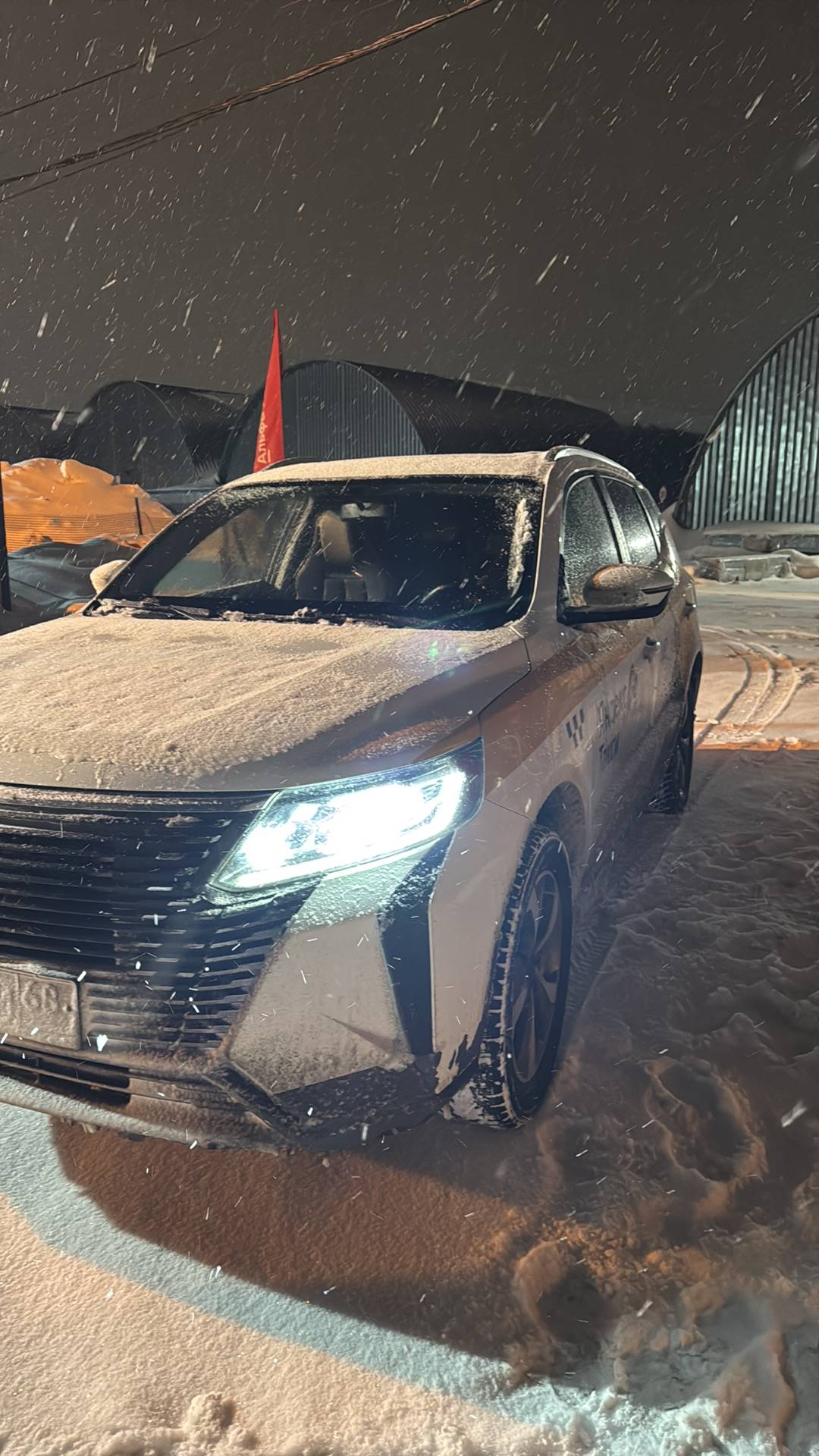 Livan ИКС6ПРО (X6PRO),  74 804 км, 2023 года