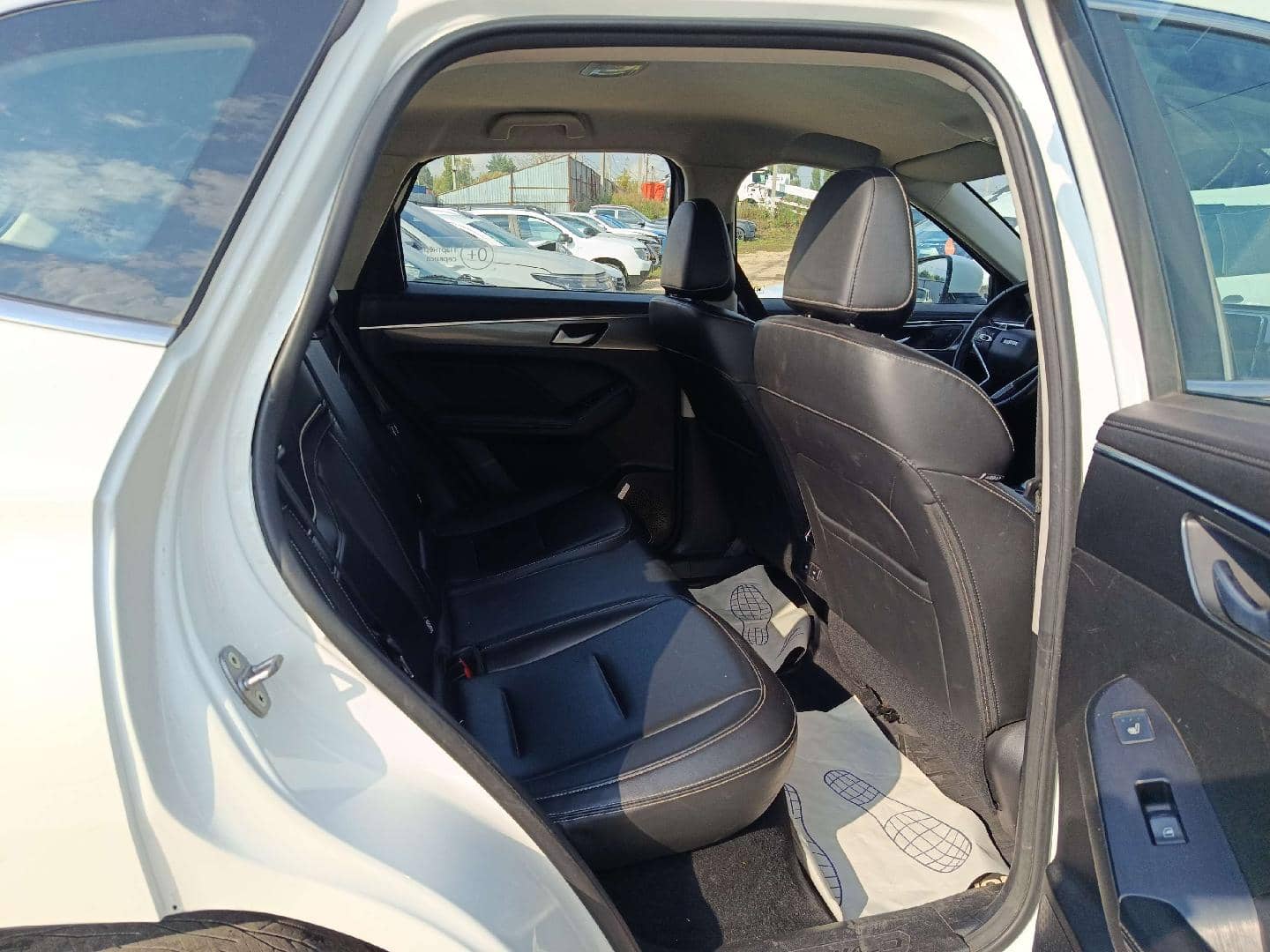 Haval Jolion,  174 452 км, 2023 года в лизинг