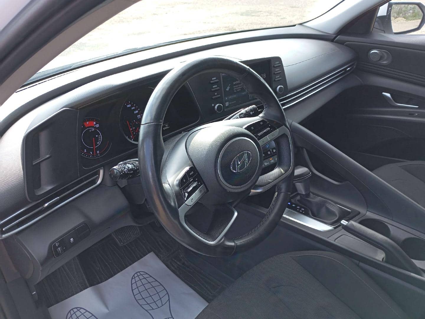 Hyundai Elantra,  55 450 км, 2022 года в лизинг