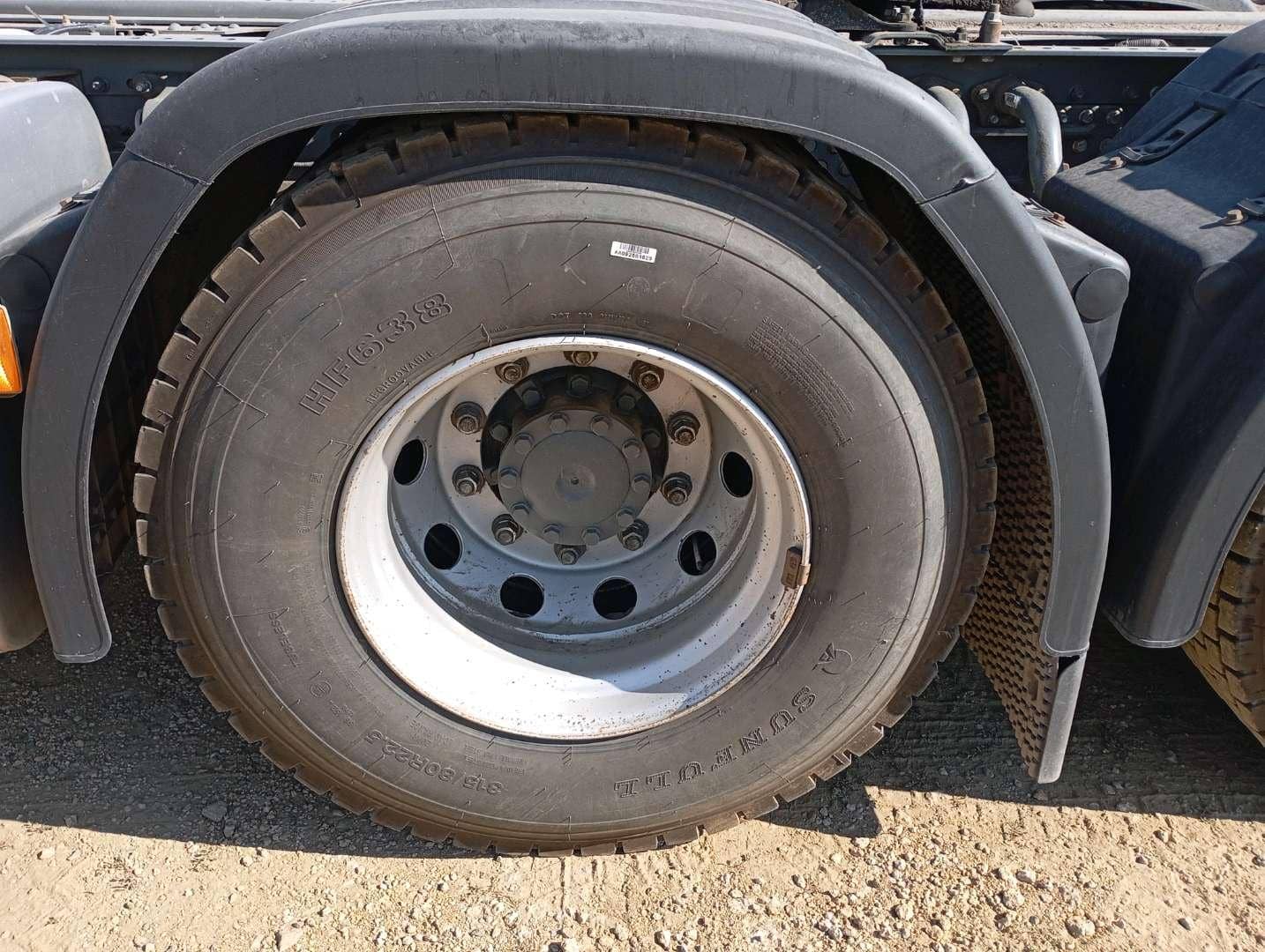 Sitrak С7Н MAX 6×4 ZZ4256V364HE,  175 462 км, 2023 года в лизинг