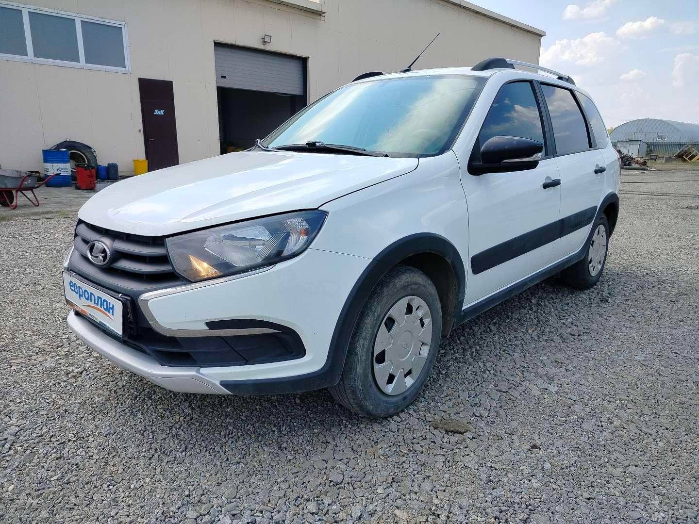 Lada Granta Кросс,  97 640 км, 2023 года в лизинг
