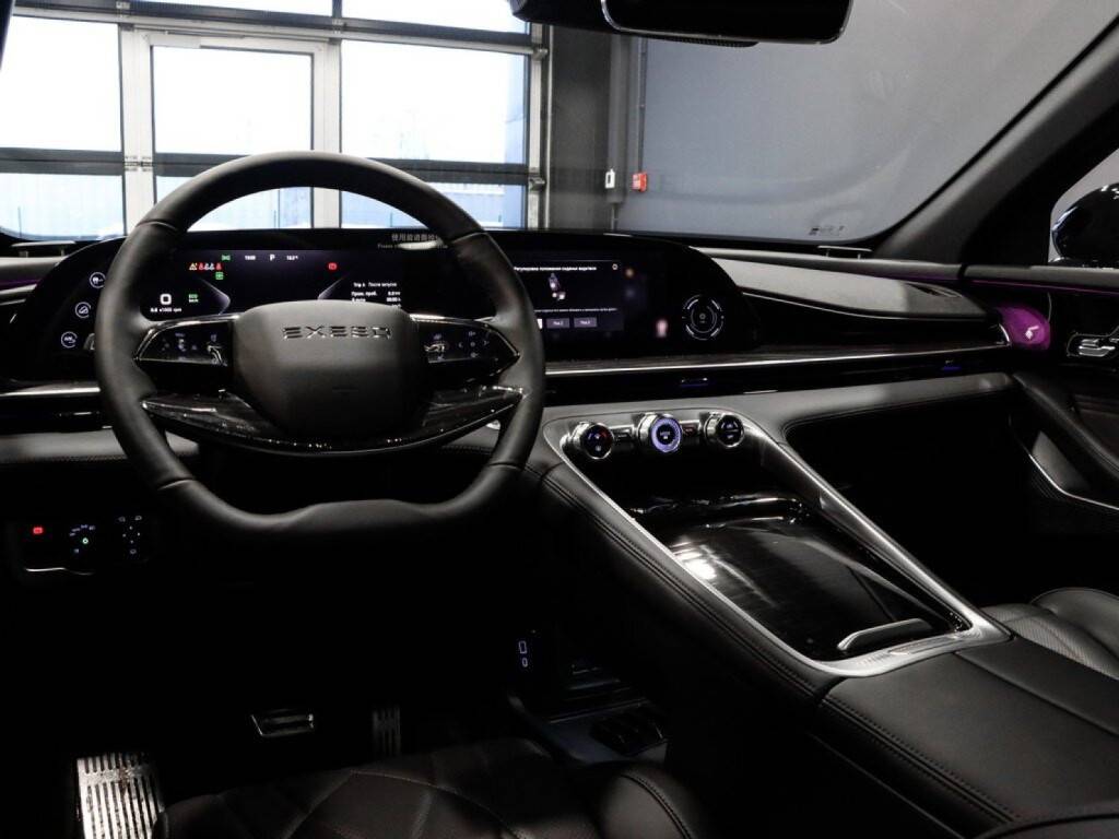 EXEED RX Городской 2.0Т АТ полный привод (Urban)