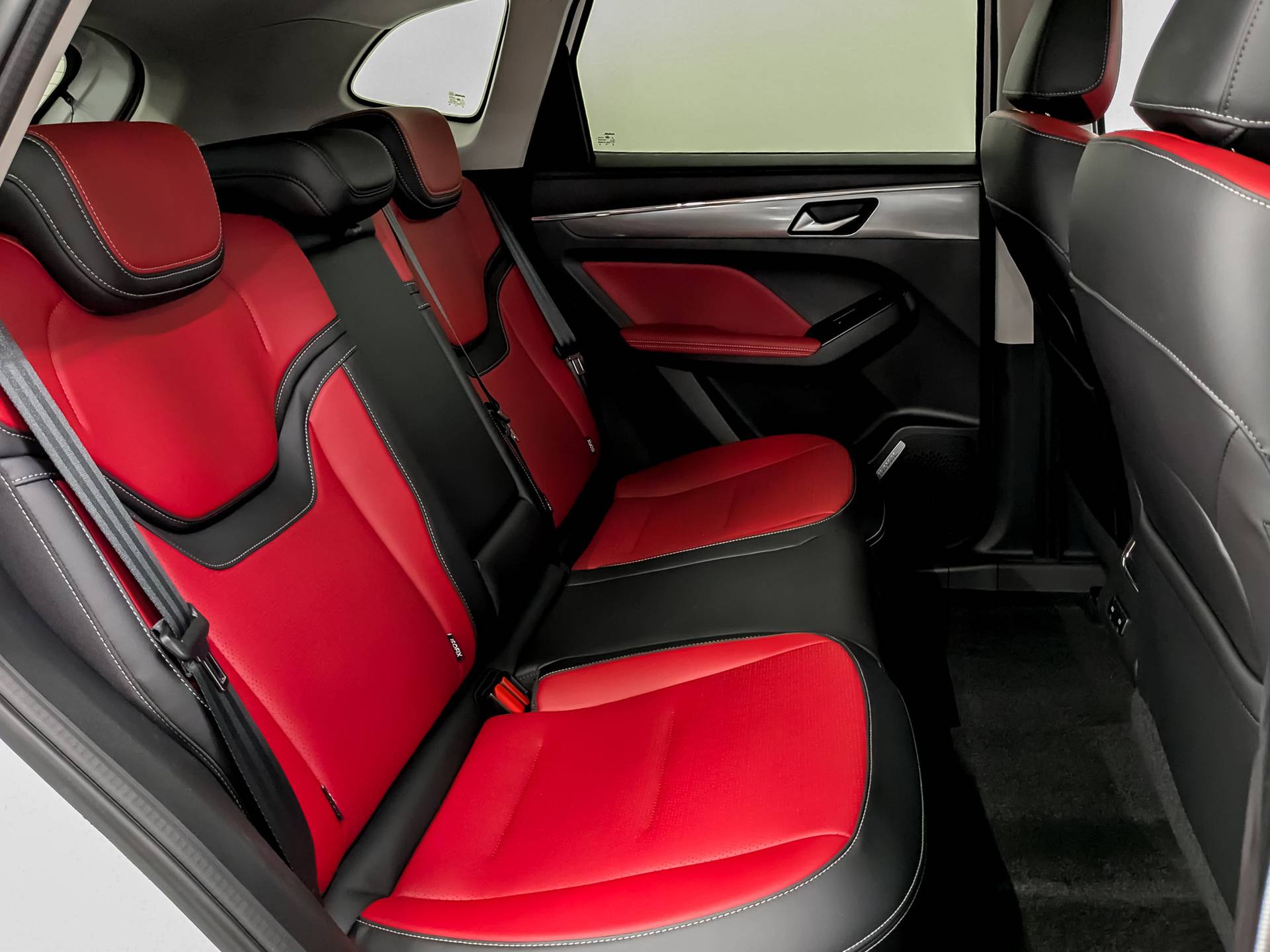 Haval Jolion Premium 1.5 7DCT 4WD