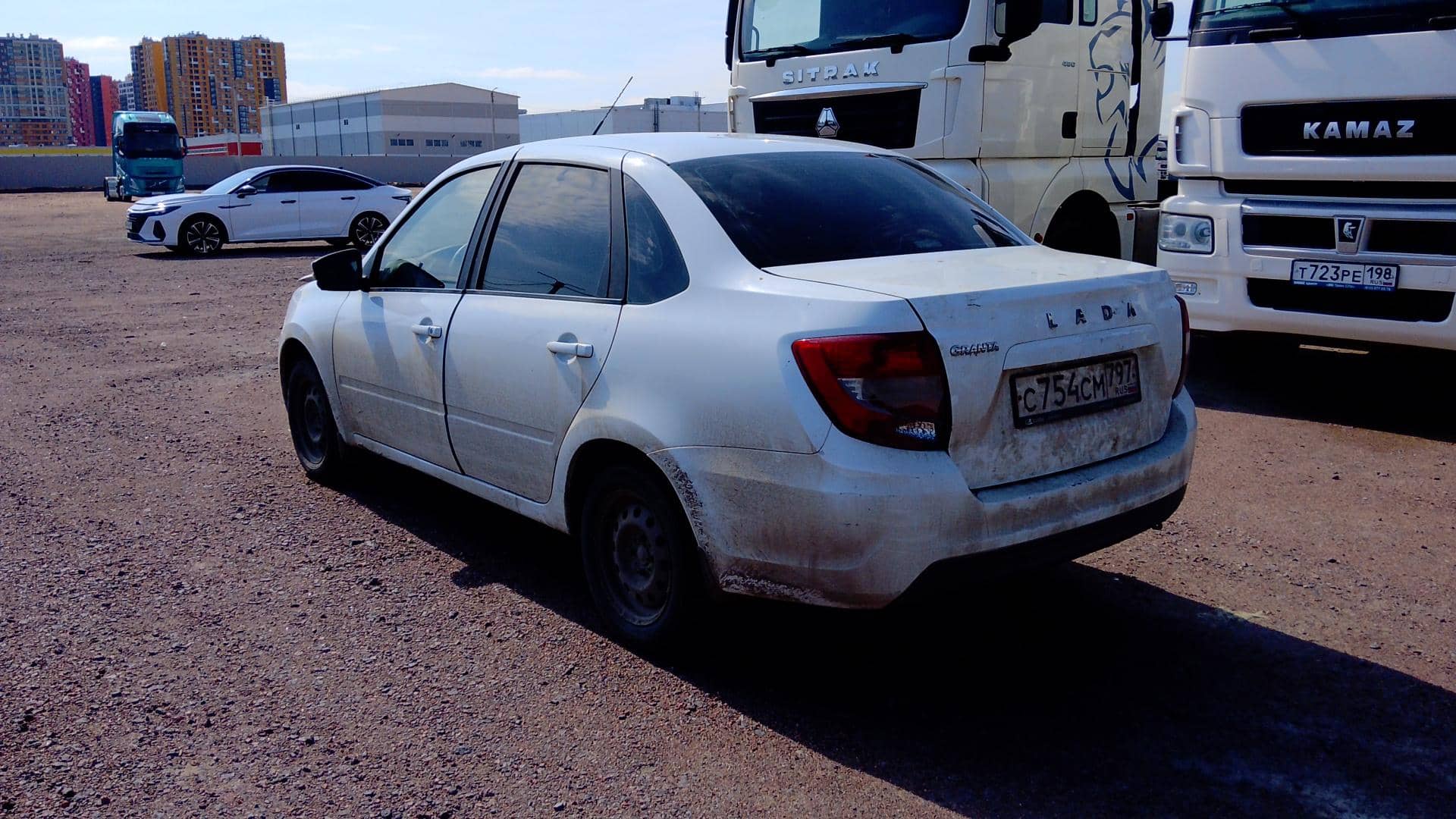 Lada Granta седан,  119 114 км, 2023 года в лизинг