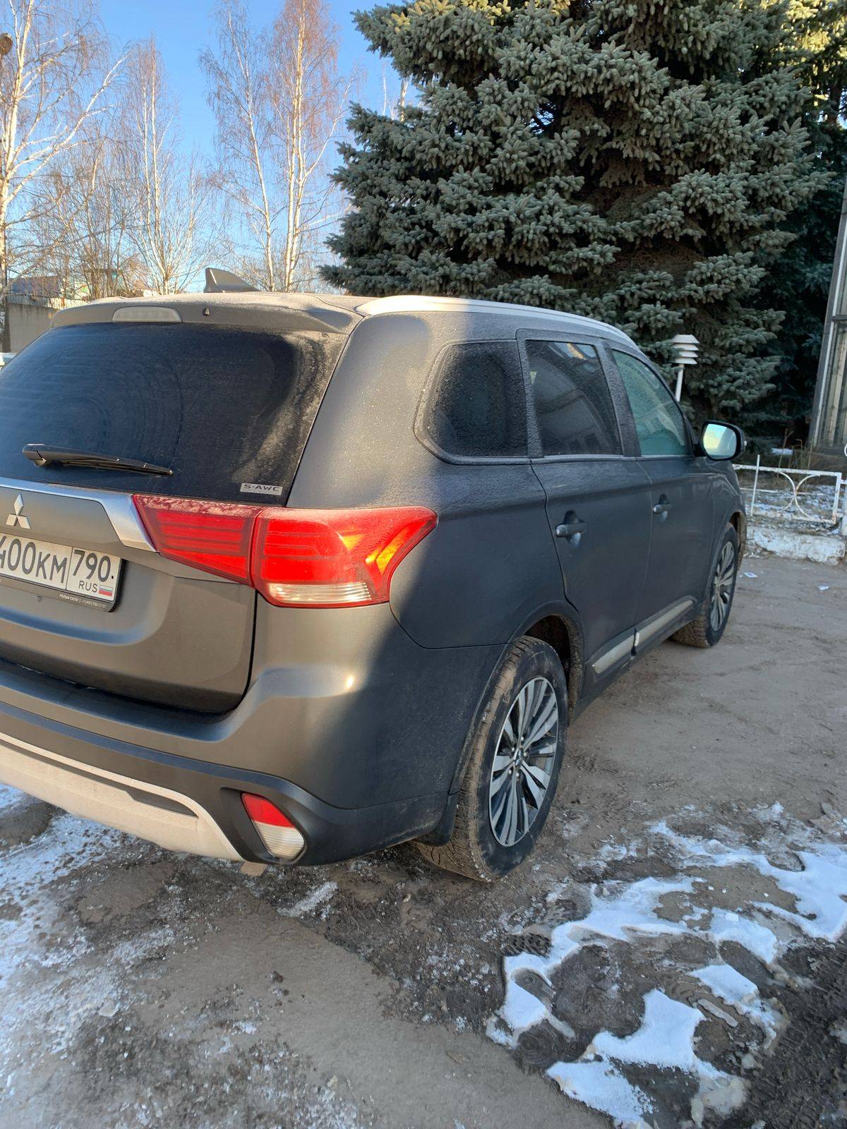 Mitsubishi Outlander,  194 274 км, 2021 года в лизинг