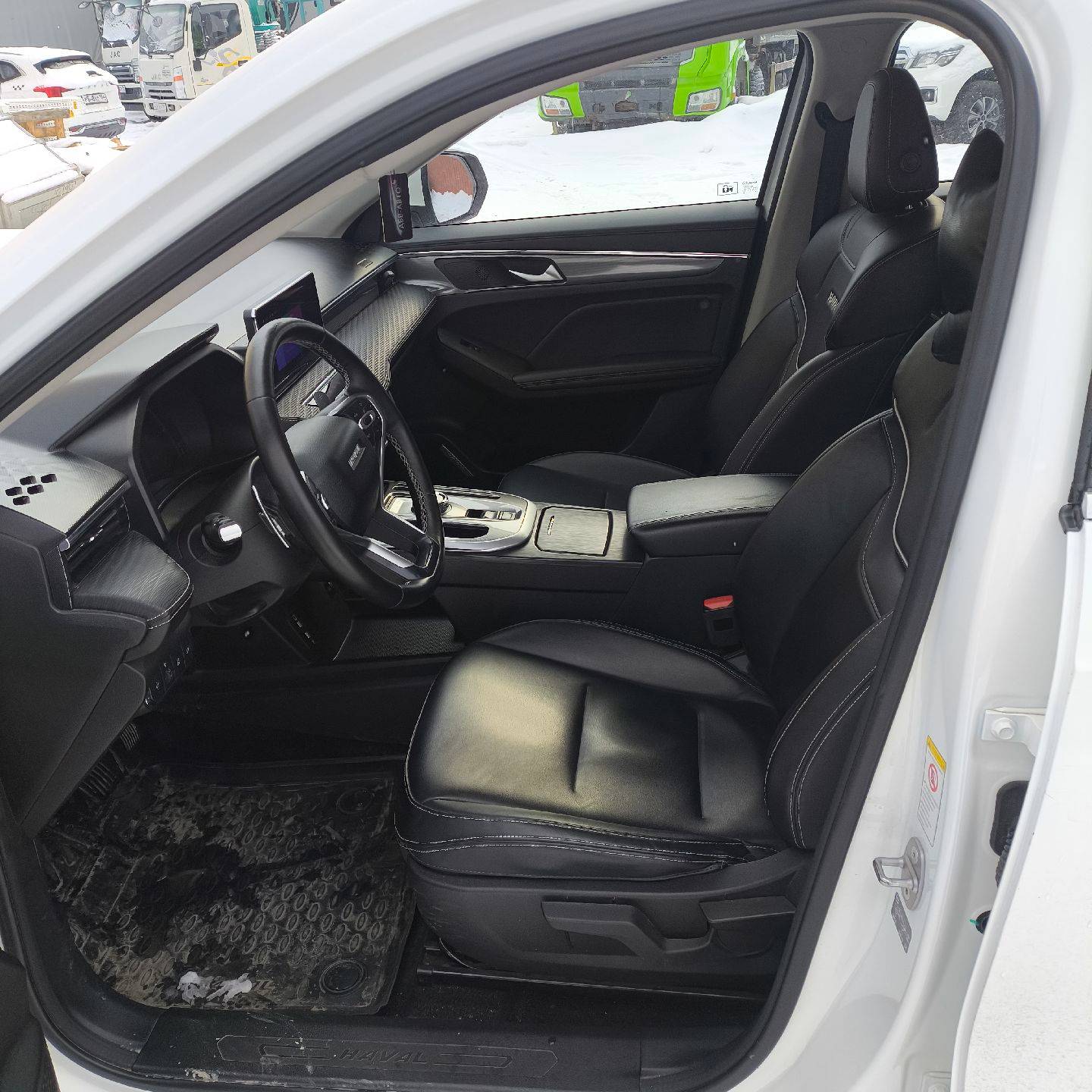 Haval Jolion,  92 202 км, 2023 года в лизинг