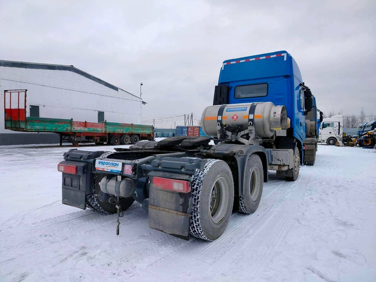 HONGYAN CQ4187HD12381T LNG,  54 620 км, 2023 года в лизинг