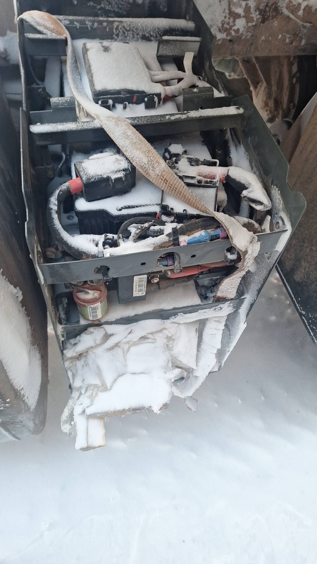 Sitrak С7Н 6×4 ZZ4256V364HE,  41 190 км, 2024 года в лизинг