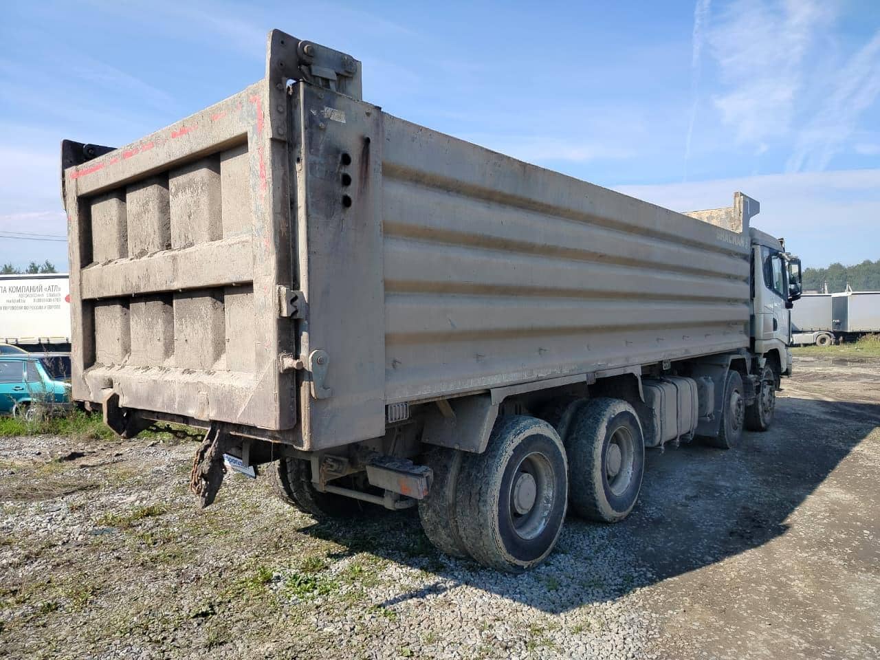 Shacman SX33186T366C,  167 609 км, 2021 года в лизинг
