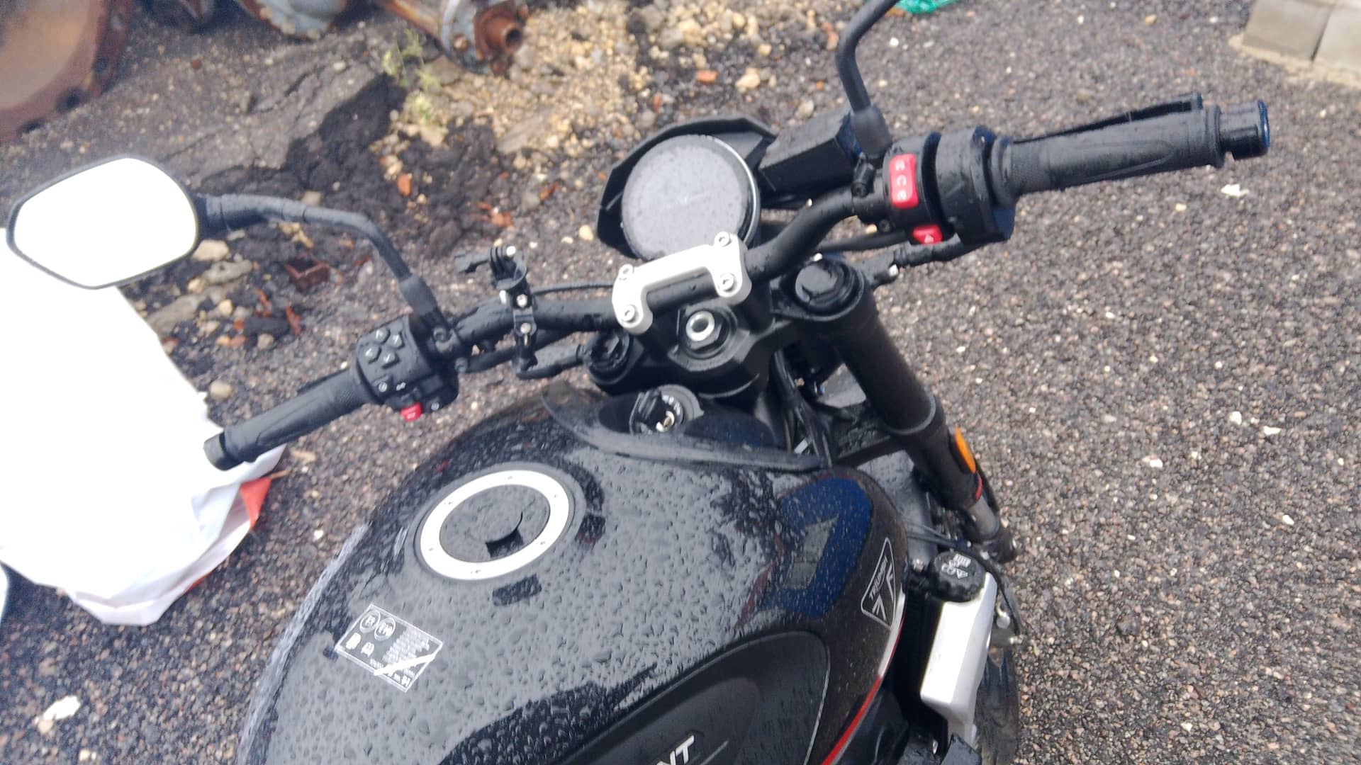 Triumph Motorcycles Trident,  15 414 км, 2022 года в лизинг