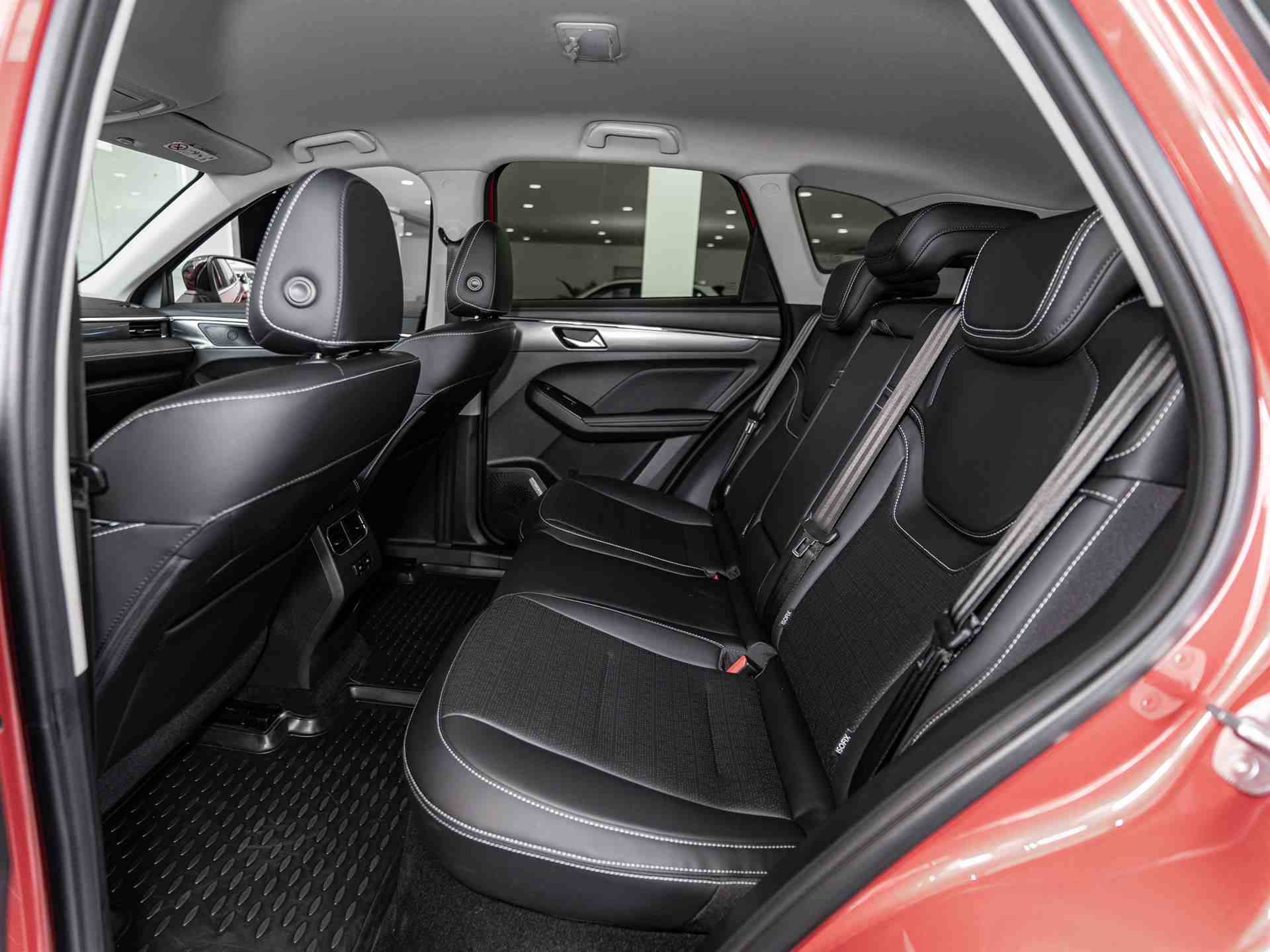 Haval Jolion Tech plus 1.5 7DCT 4WD