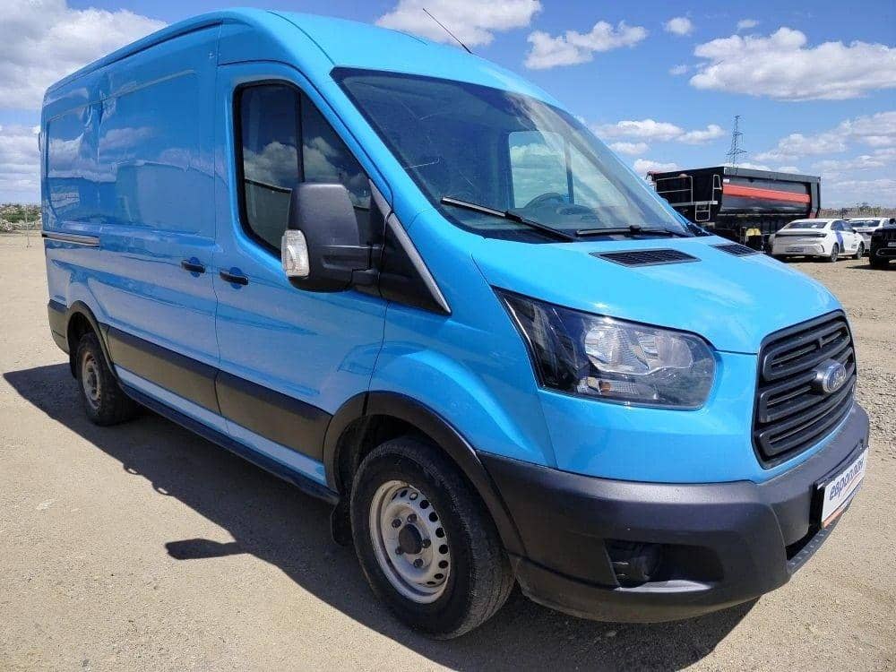 Ford Transit,  131 328 км, 2021 года в лизинг