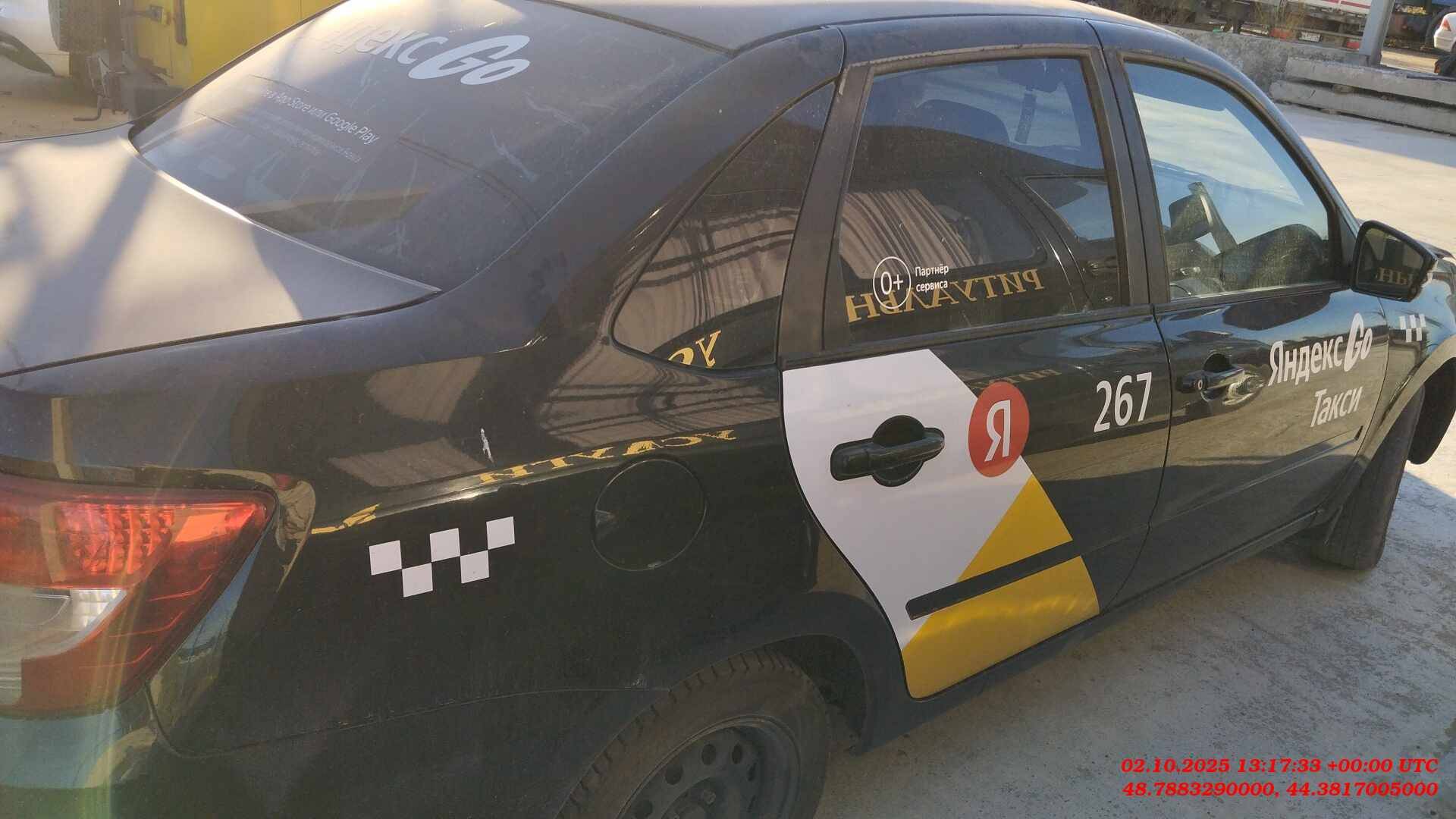 Lada Granta седан,  100 000 км, 2022 года в лизинг