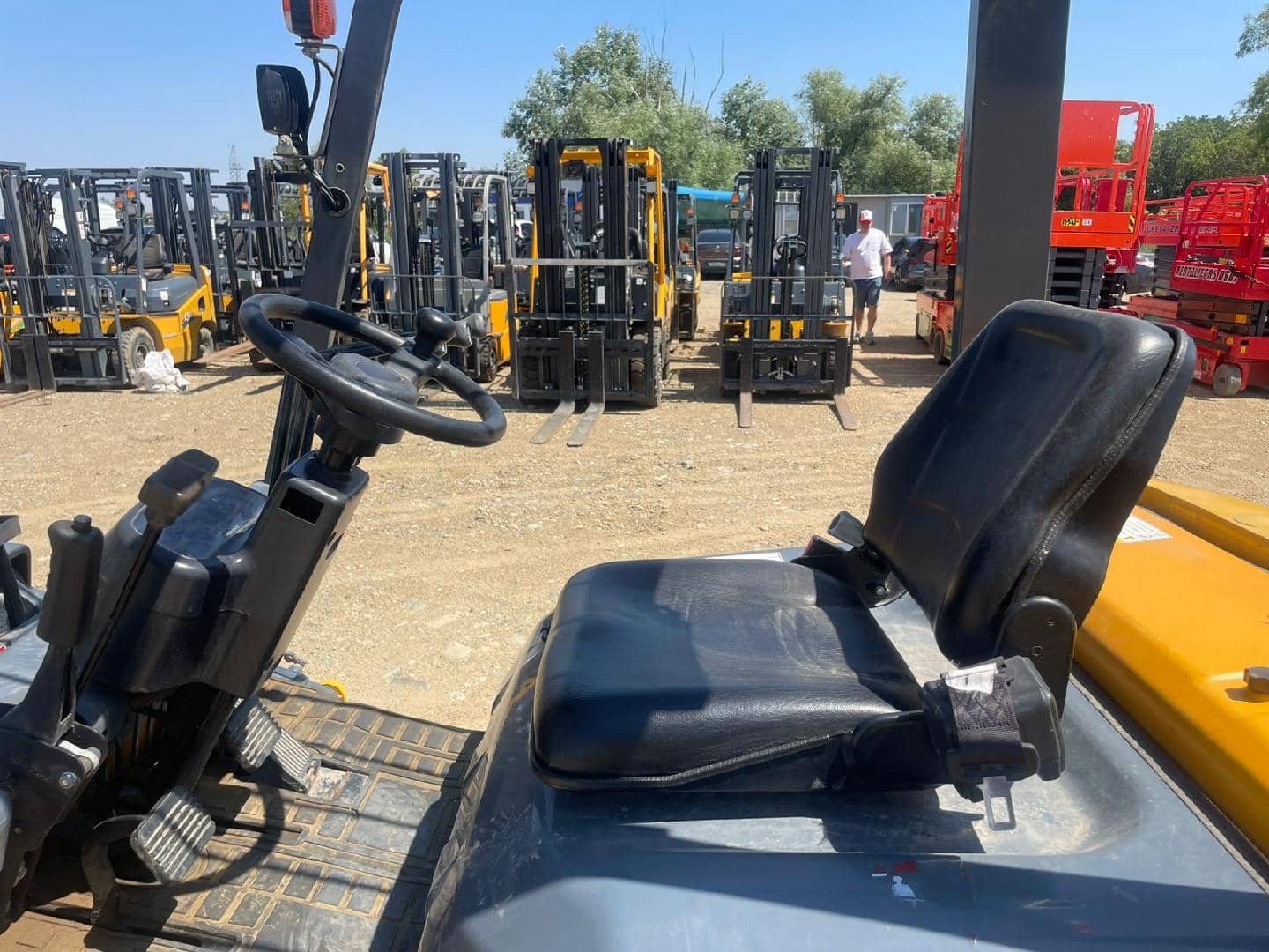 Aurora Forklift CPCD18,  1 313 км, 2023 года в лизинг