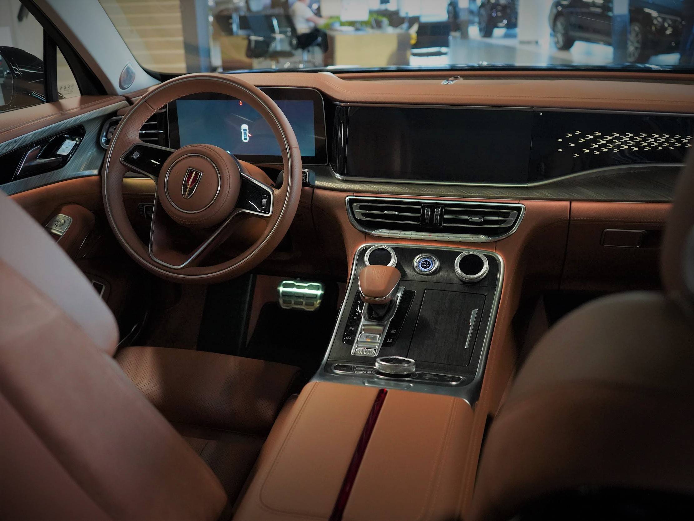 Hongqi H9 2.0Т Делюкс (Deluxe)