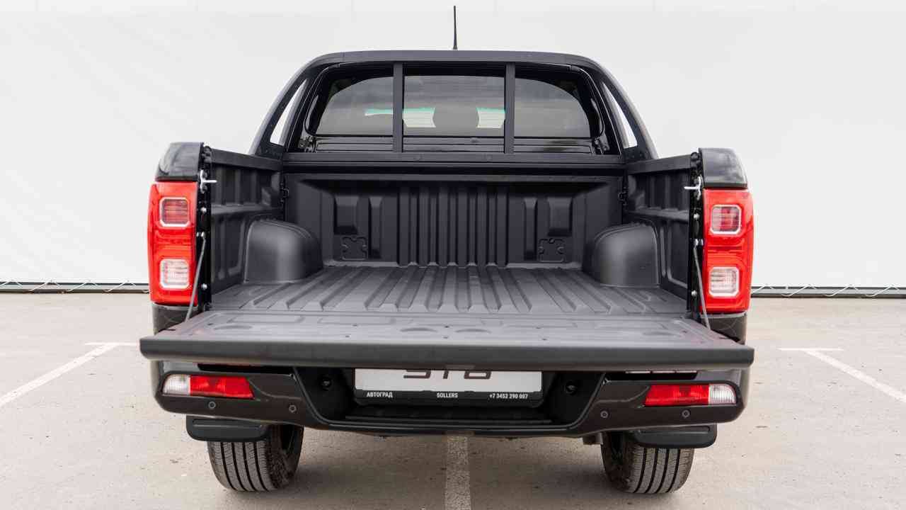 Sollers ST8 LUXE 2.4T 204hp 6MT AWD