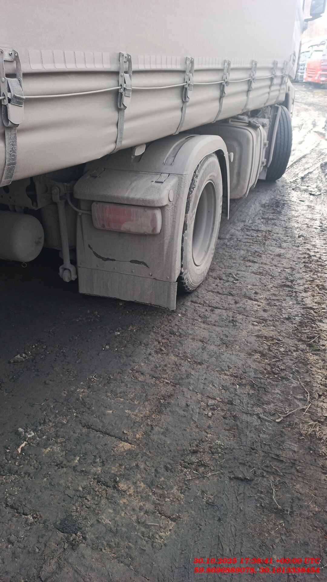 FAW CA4180P77K25E5 4x2,  290 667 км, 2023 года в лизинг