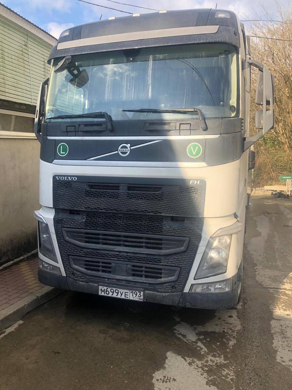 Volvo FH 460 4x2 (FH Globetrotter)