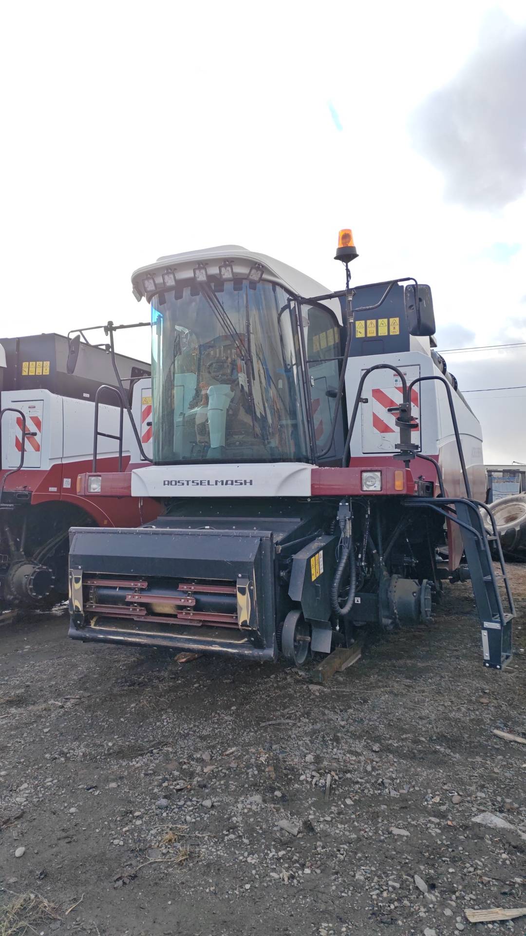 Ростсельмаш ACROS 595+