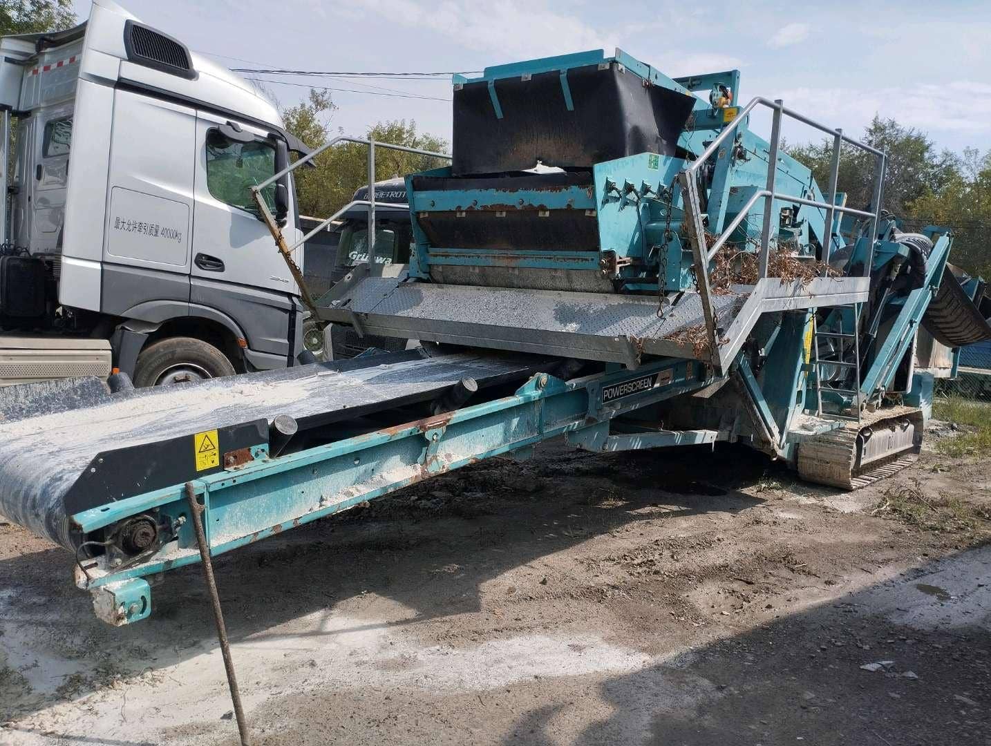 POWERSCREEN Chieftain 1700, 2013 года в лизинг