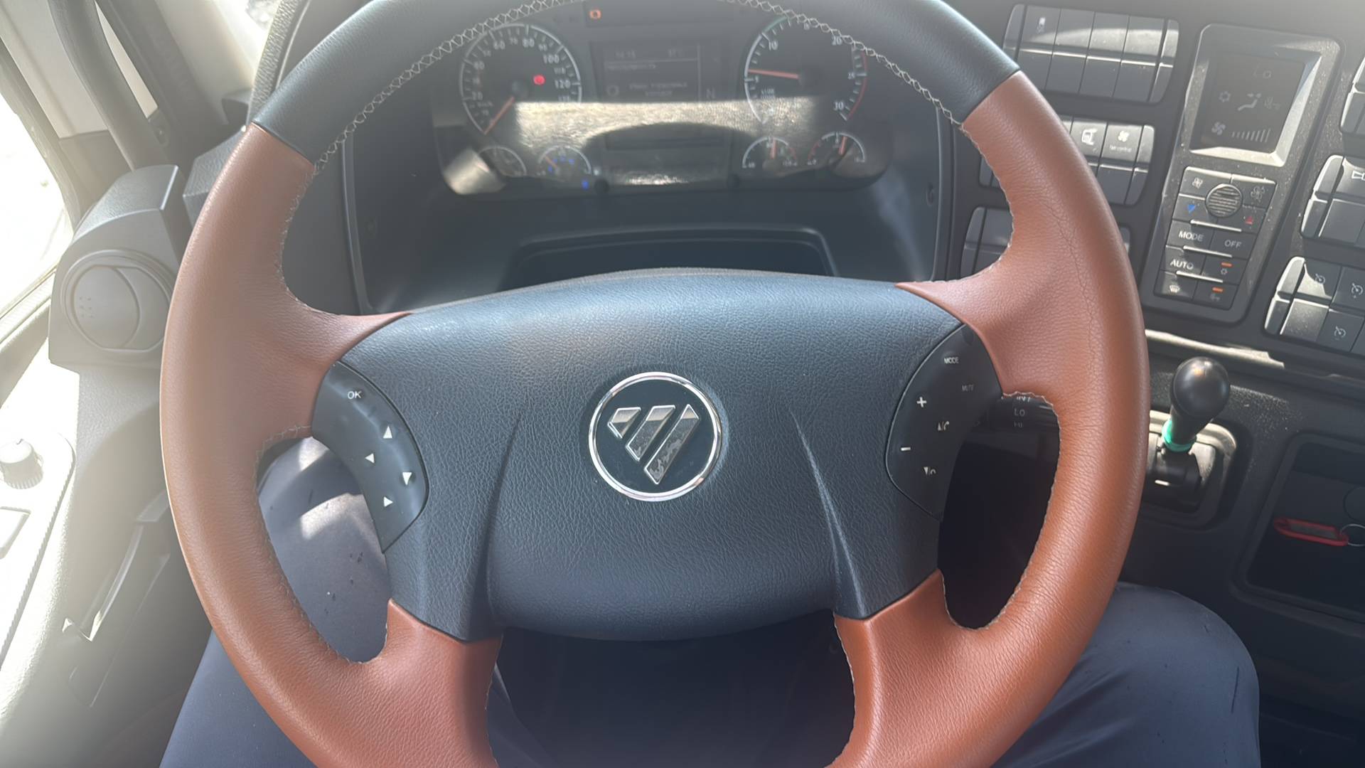 Foton AUMAN EST A 1844 AMT (4189SLFKA),  239 170 км, 2023 года в лизинг