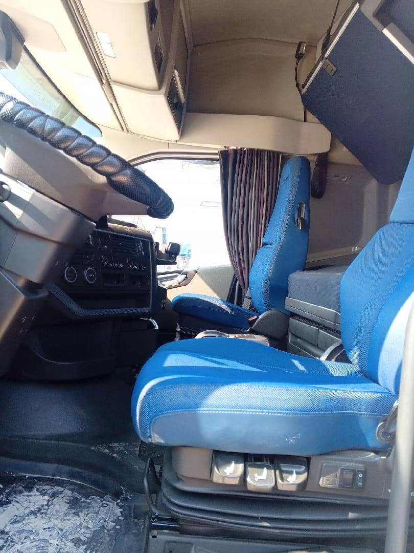 Volvo FH 460 4x2 (FH Globetrotter),  643 999 км, 2022 года в лизинг