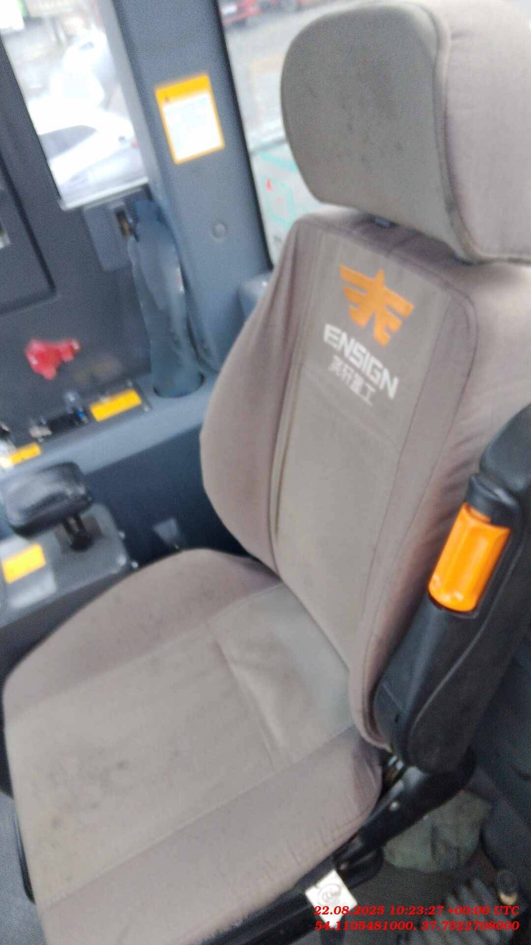 Ensign YX635,  18 977 км, 2022 года в лизинг