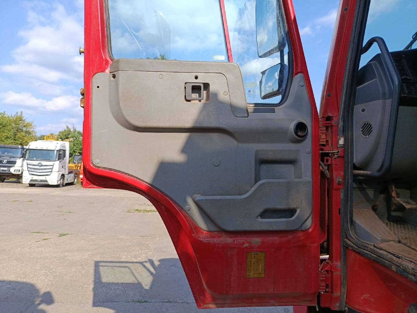 HOWO ZZ3327S3857E 6х6,  113 789 км, 2022 года в лизинг